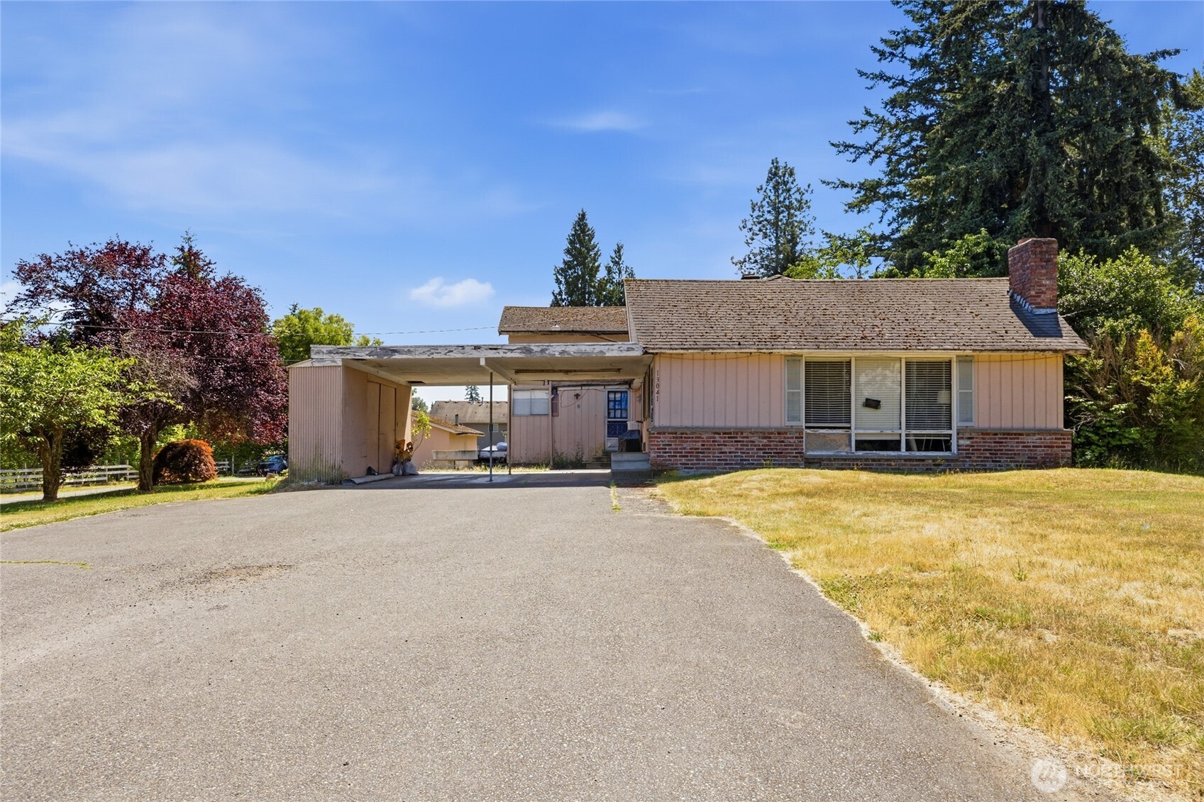MLS #NWM2551665 image #0
