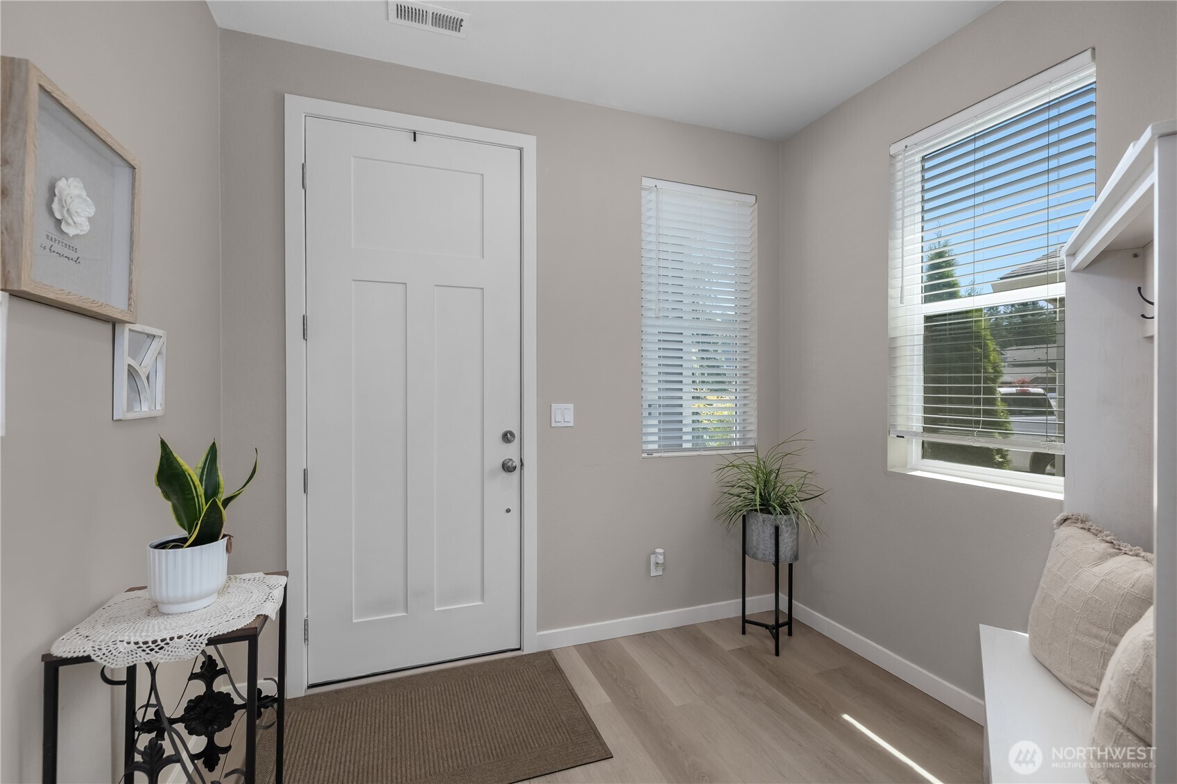 MLS #NWM2551680 image #1