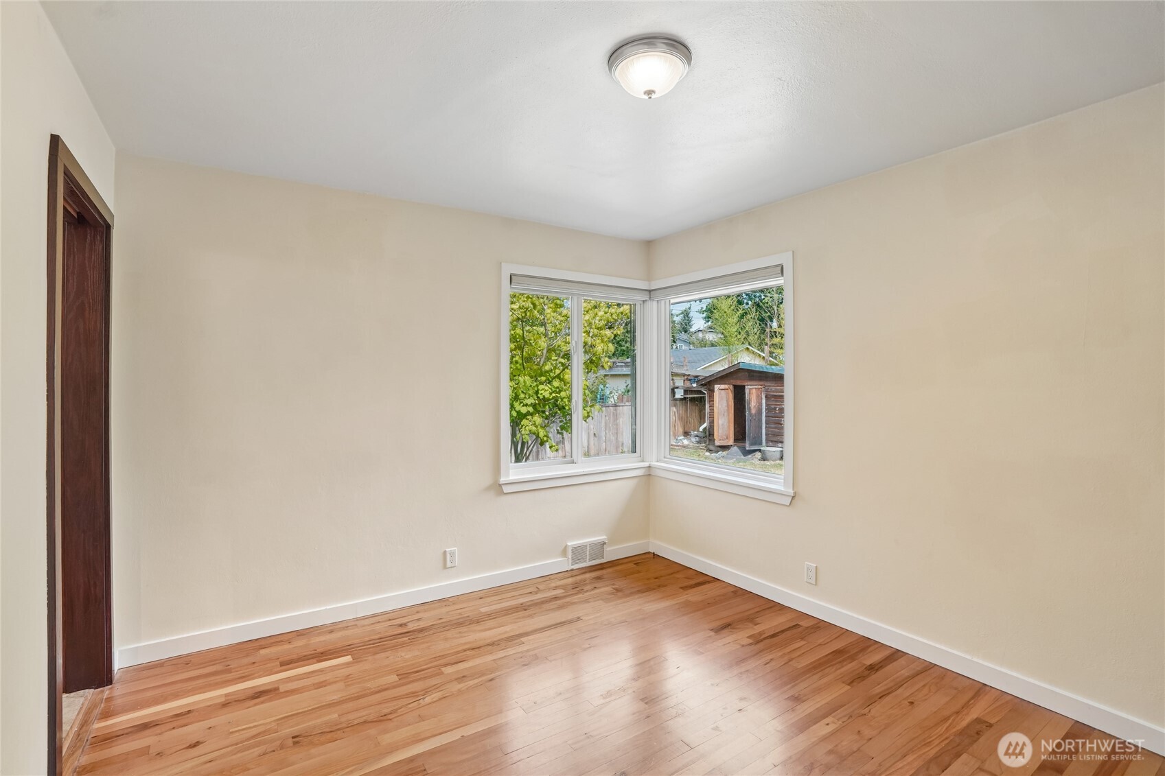 MLS #NWM2551831 image #3
