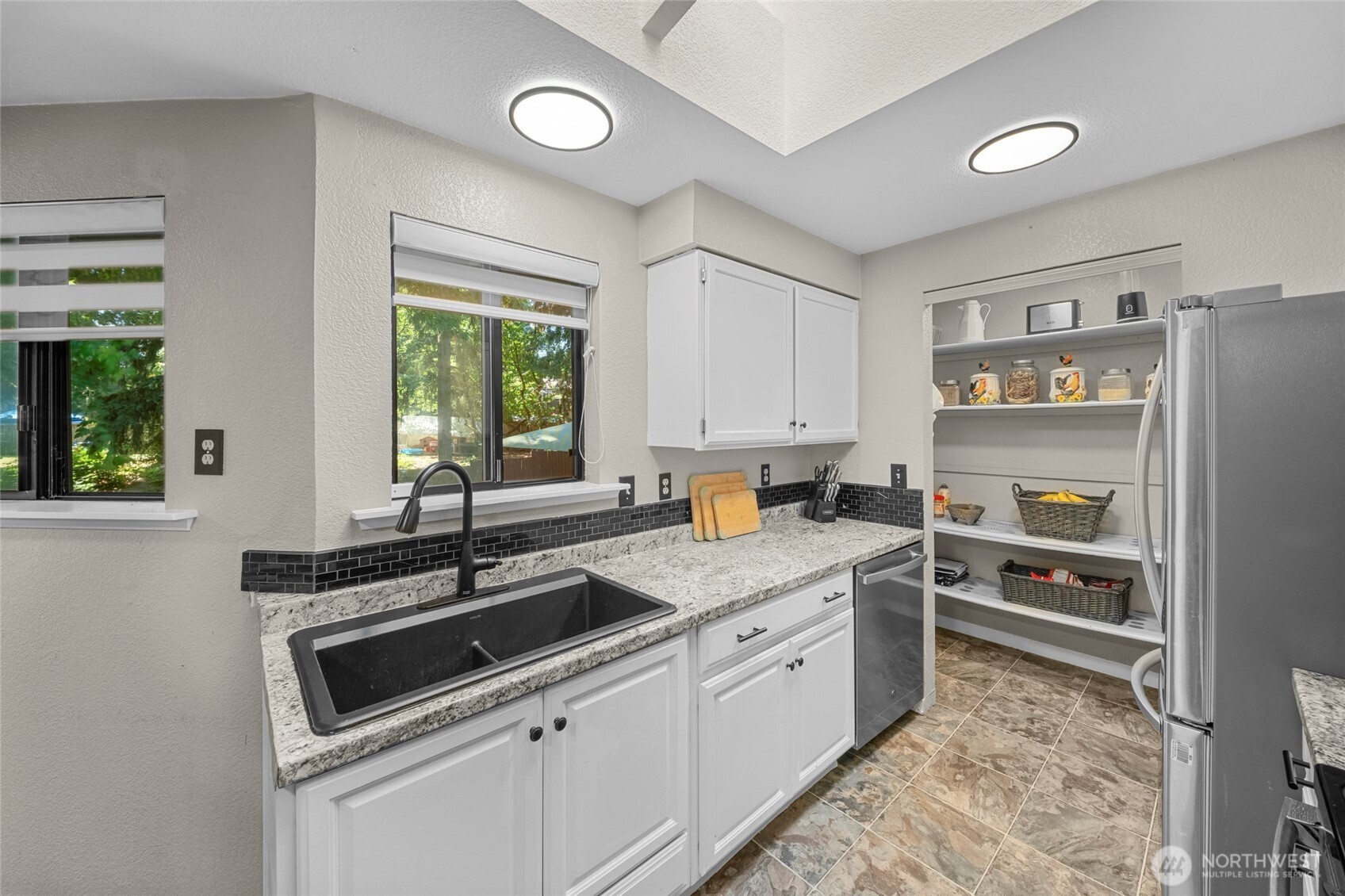MLS #NWM2551837 image #11