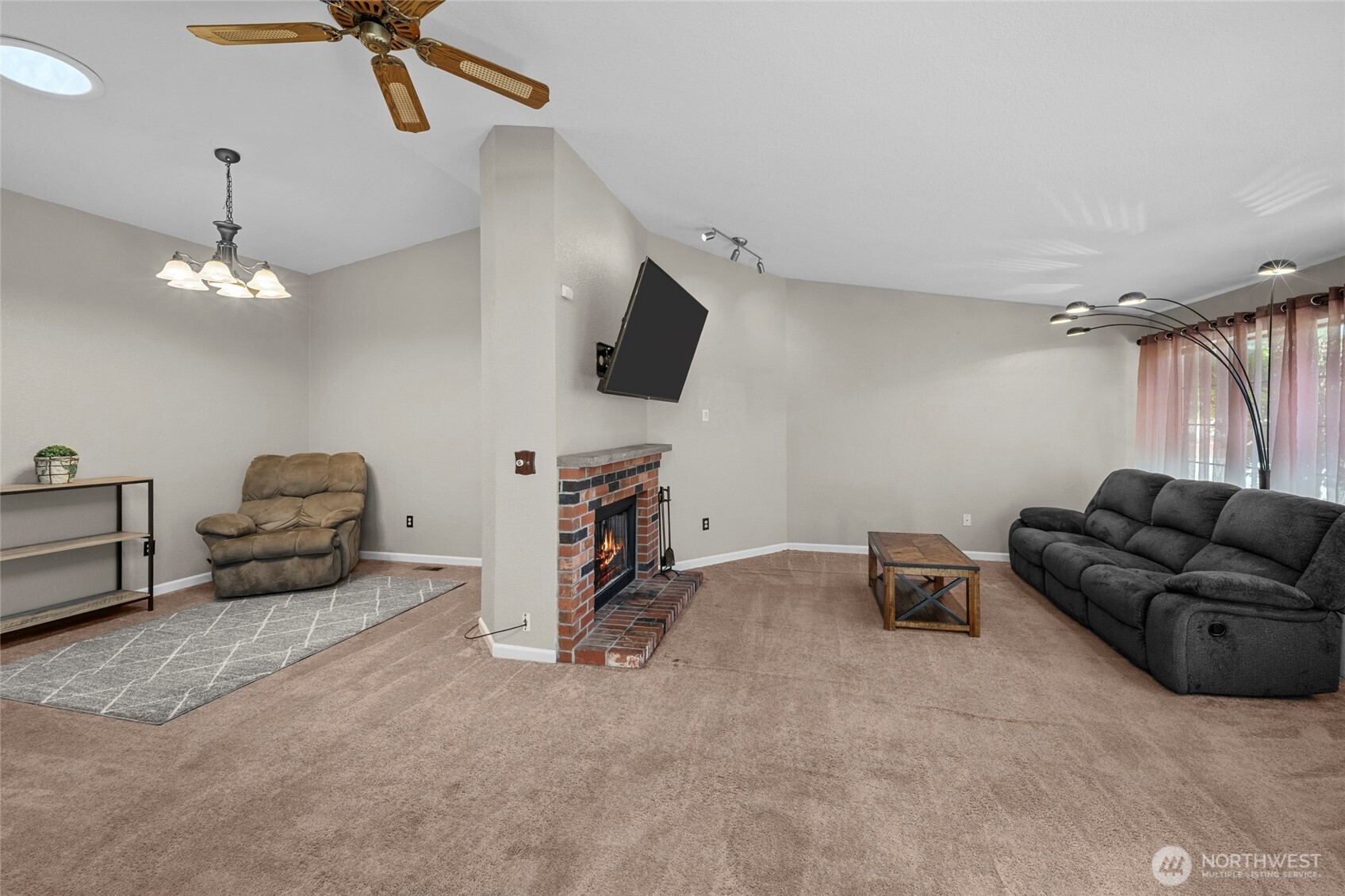 MLS #NWM2551837 image #7