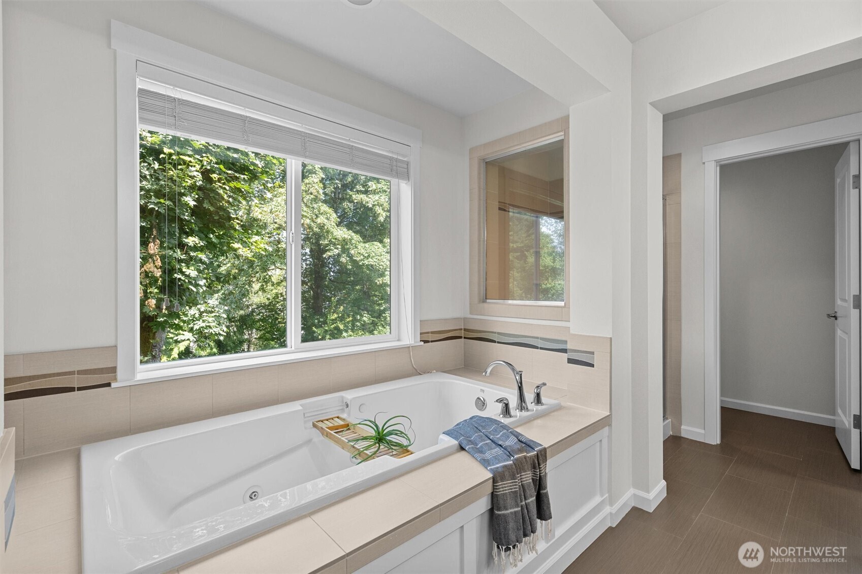 MLS #NWM2551853 image #16