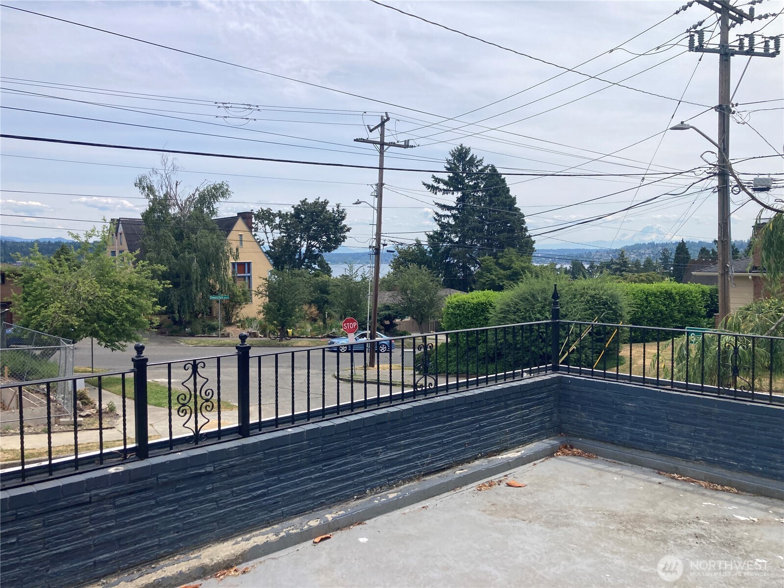 MLS #NWM2552036 image #1