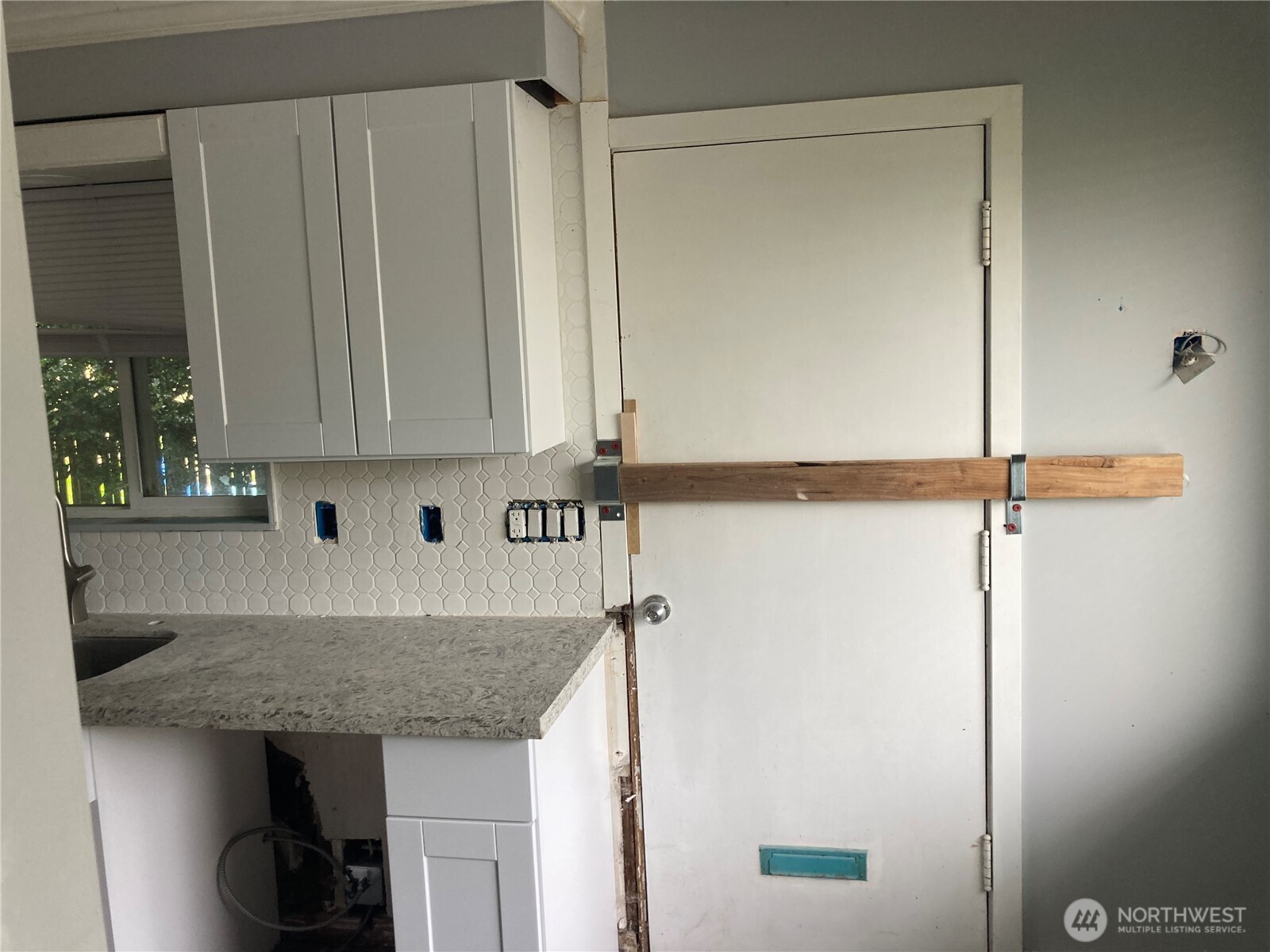 MLS #NWM2552036 image #4
