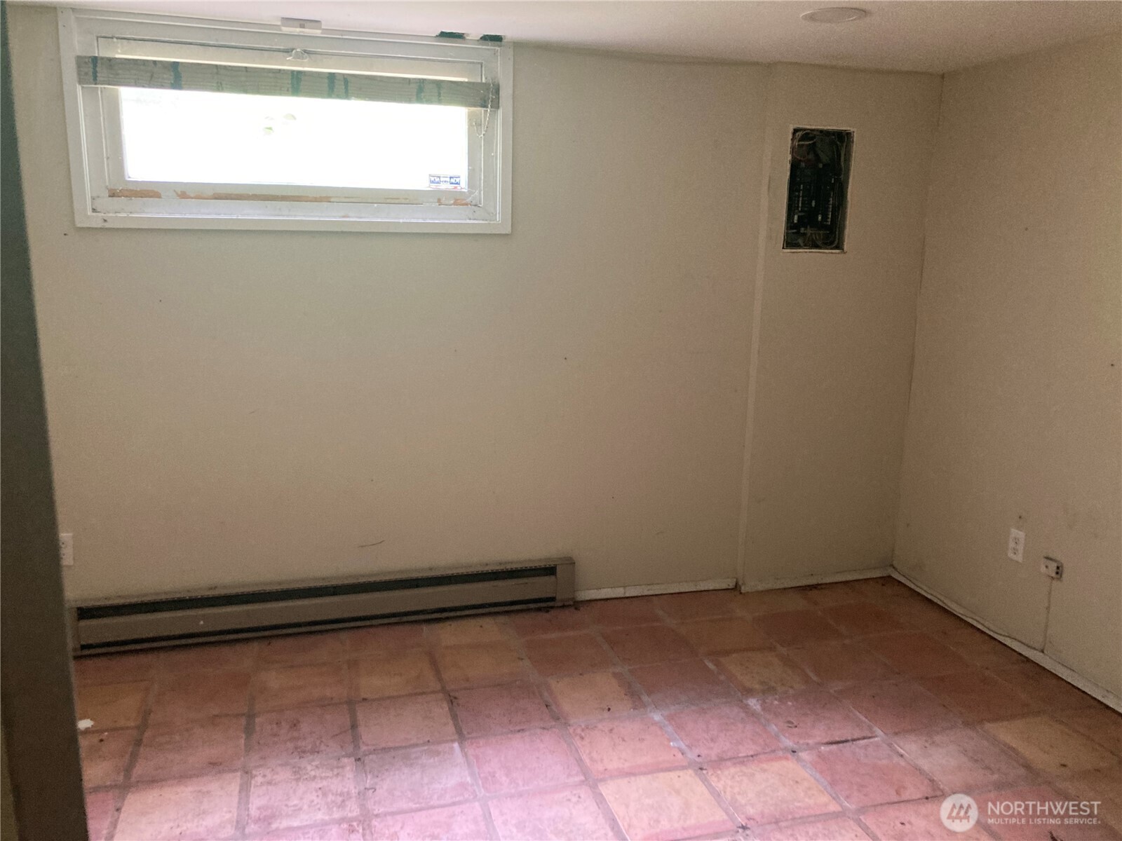 MLS #NWM2552036 image #7