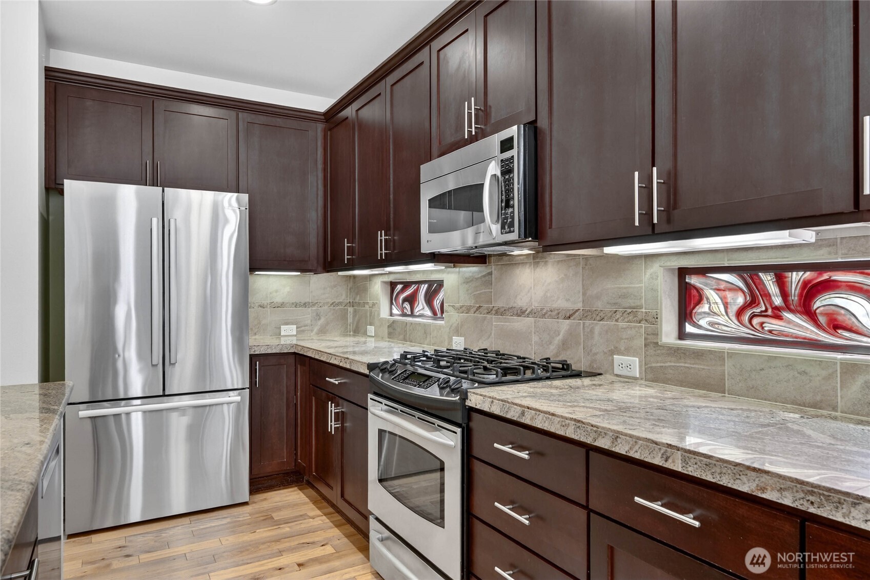 MLS #NWM2552231 image #13