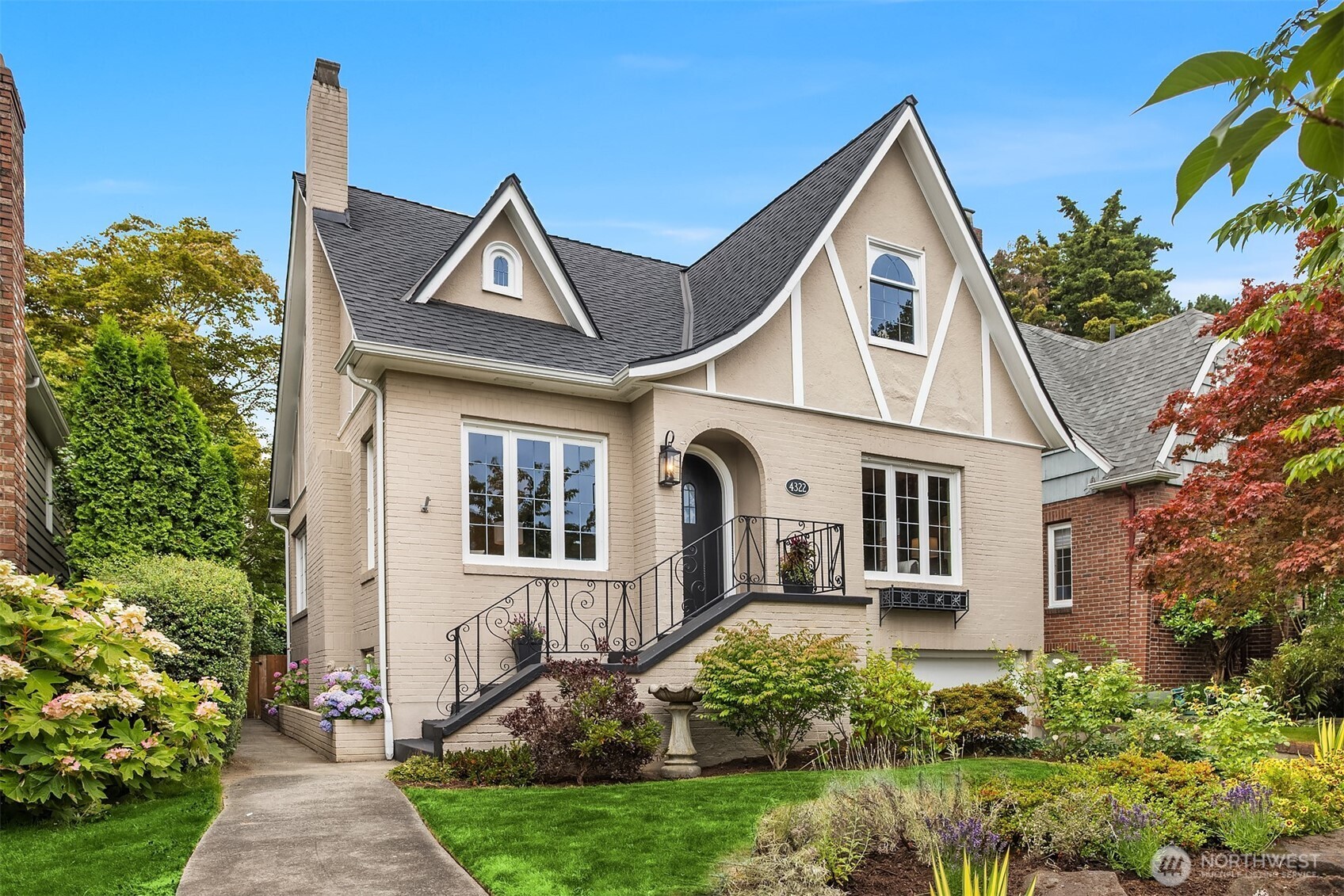 MLS #NWM2552277 image #1
