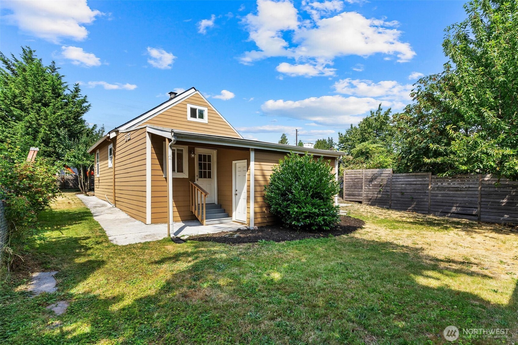 MLS #NWM2552317 image #32