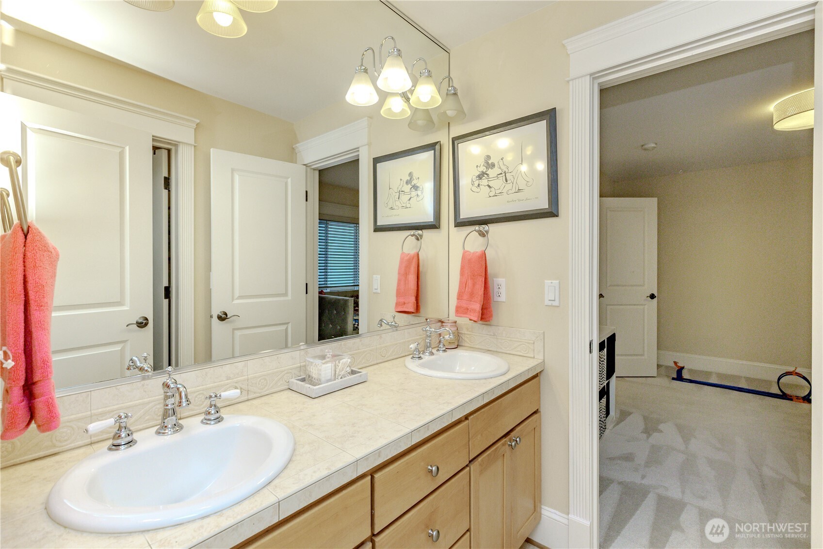 MLS #NWM2552457 image #25