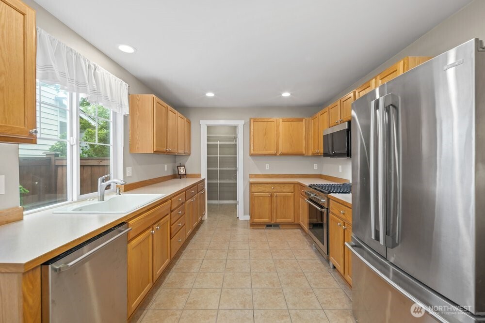 MLS #NWM2552621 image #13