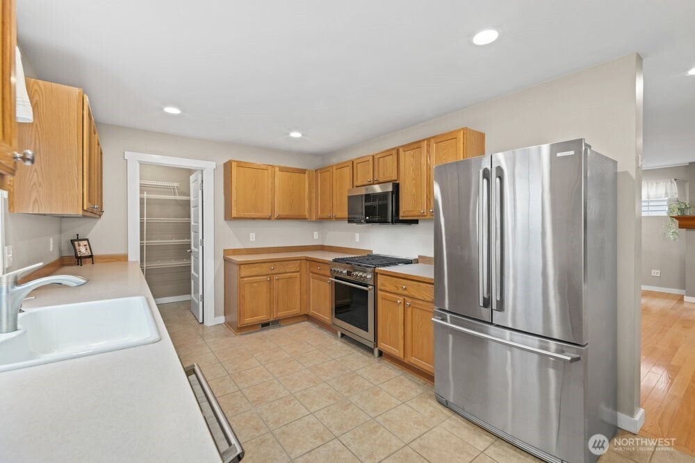 MLS #NWM2552621 image #14