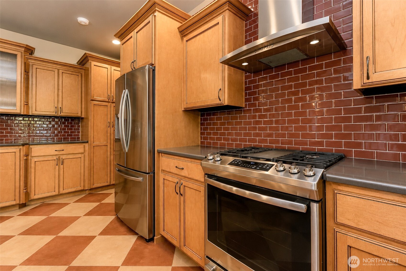 MLS #NWM2552709 image #9