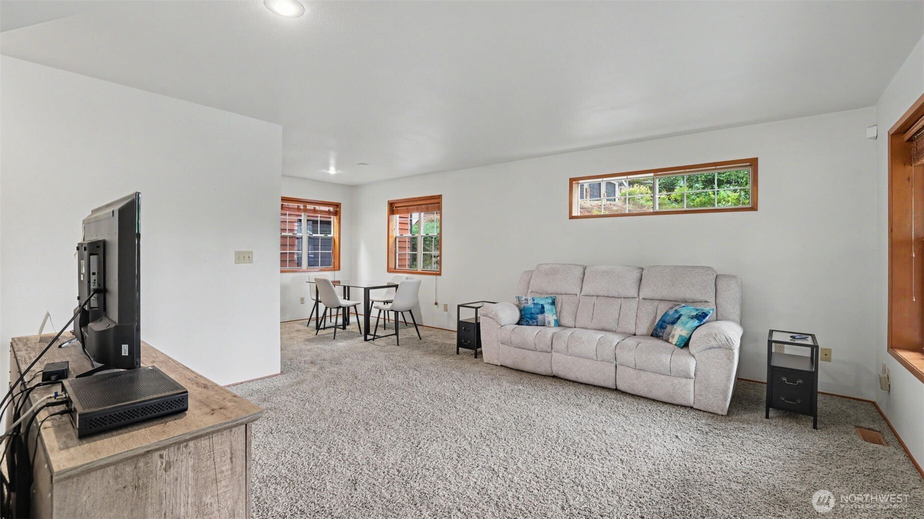 MLS #NWM2552830 image #2