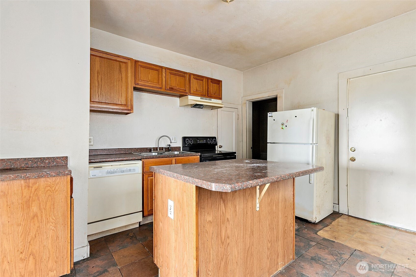 MLS #NWM2553043 image #6
