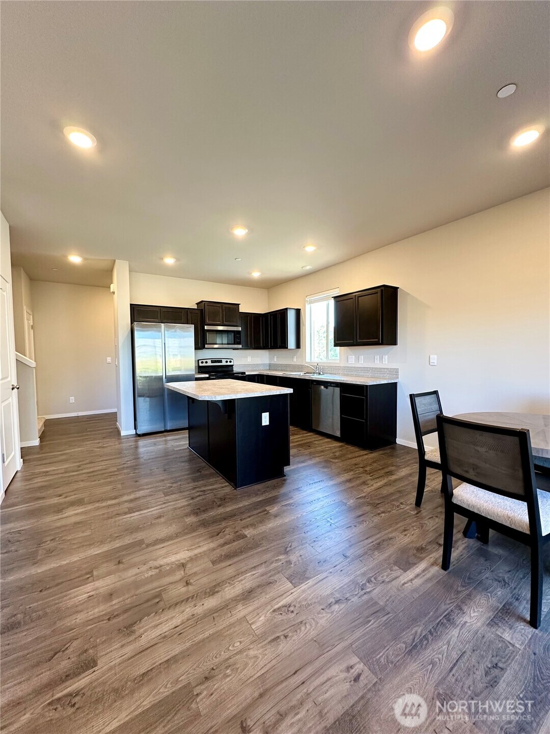 MLS #NWM2553334 image #11