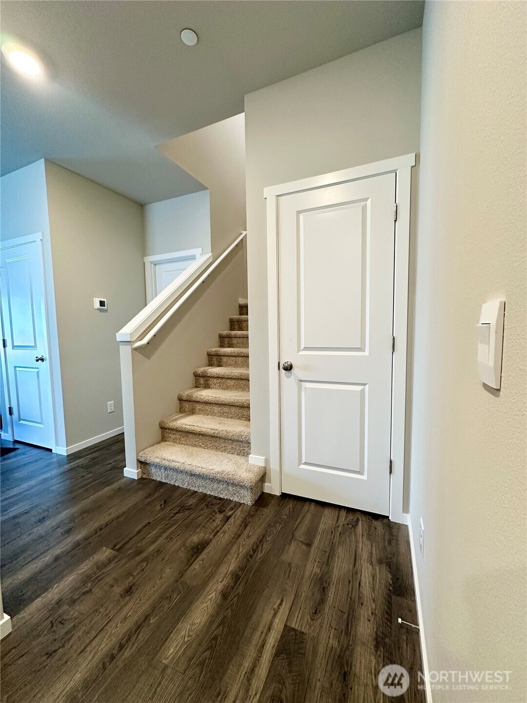 MLS #NWM2553334 image #2