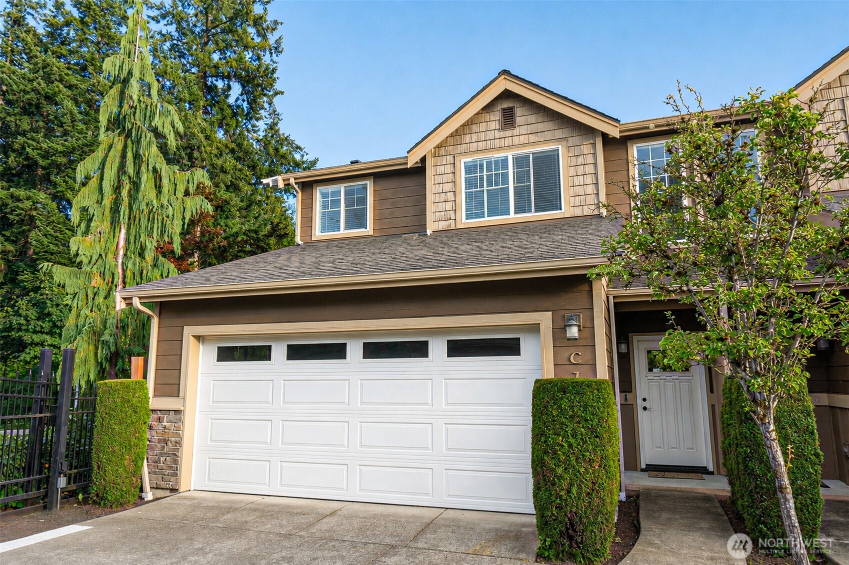MLS #NWM2553476 image #0