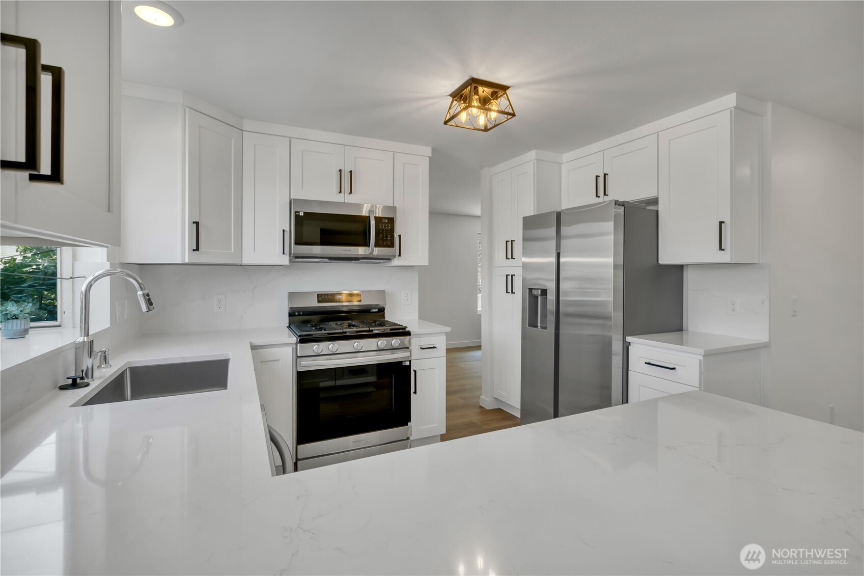 MLS #NWM2553691 image #10