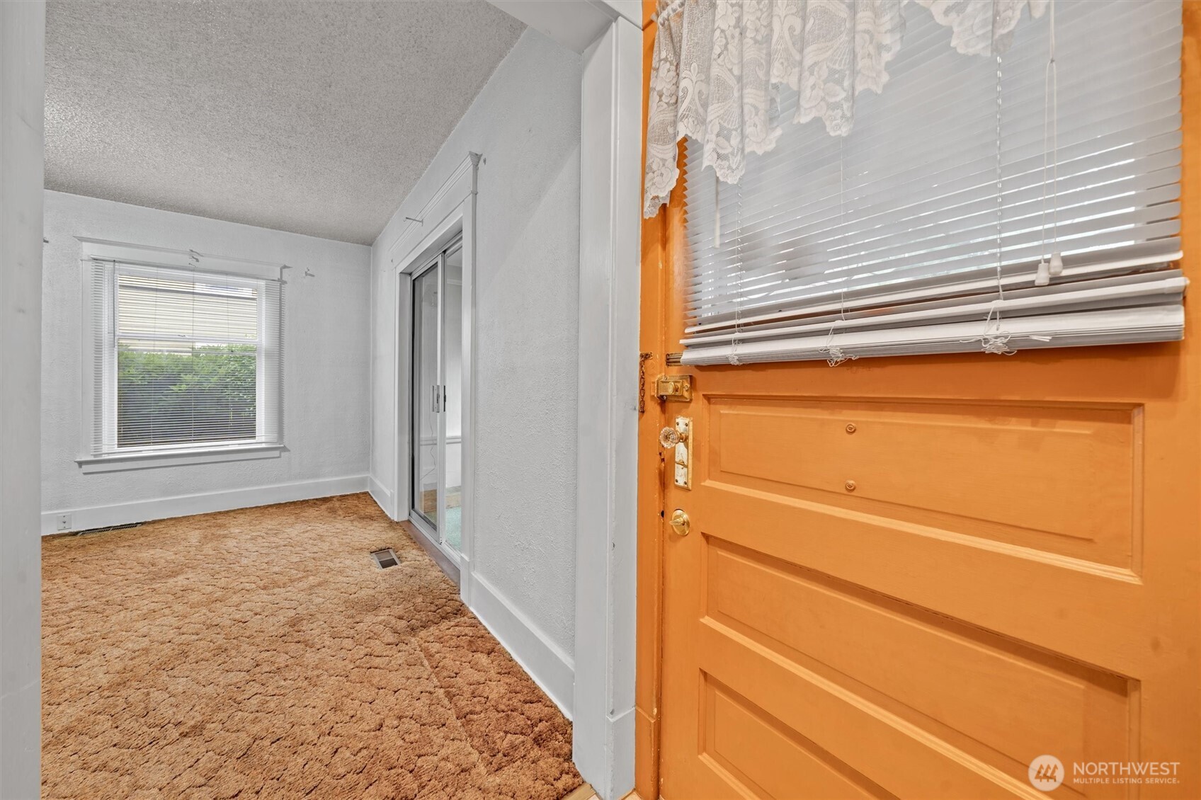 MLS #NWM2553890 image #2
