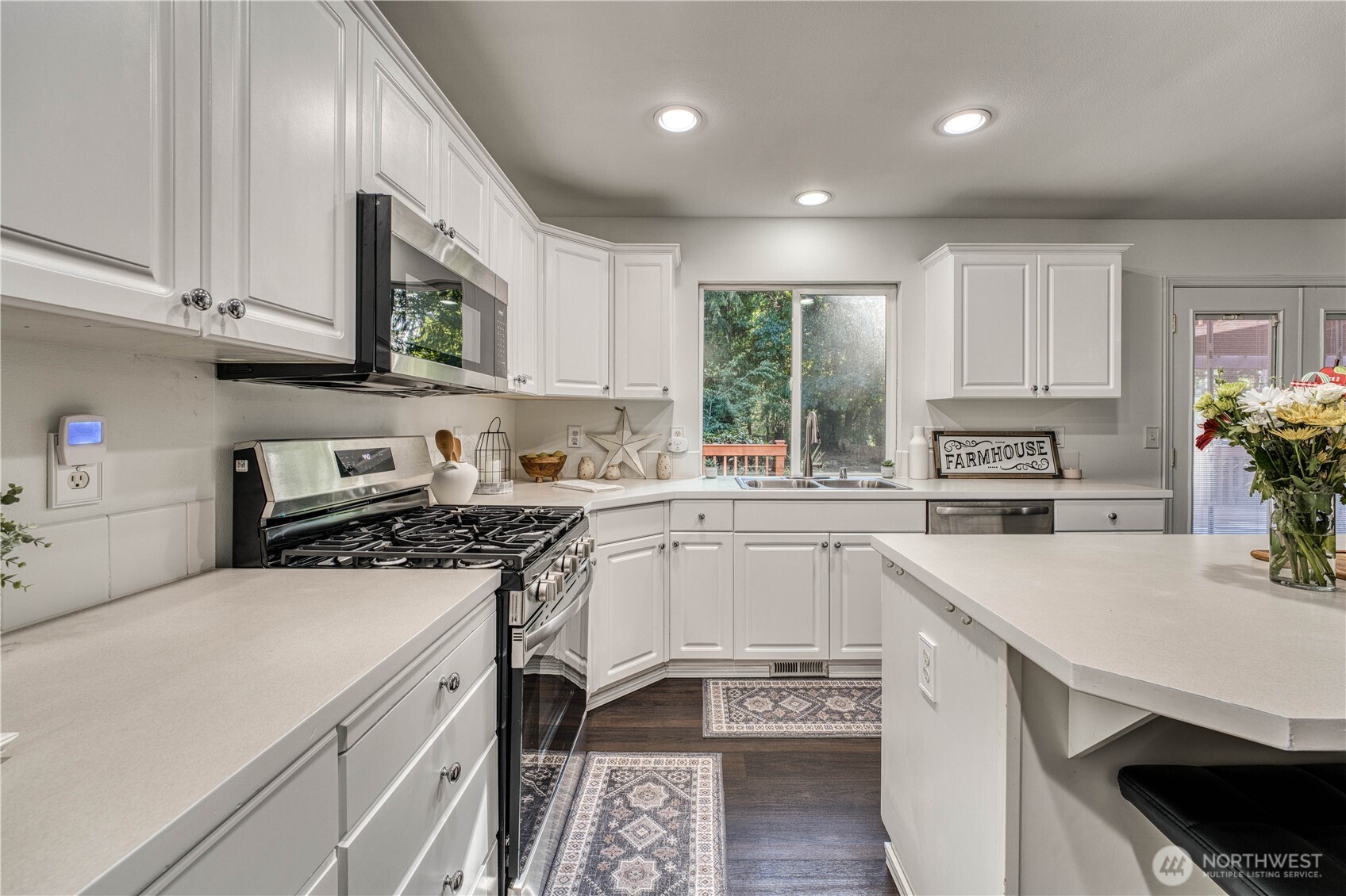 MLS #NWM2554035 image #11