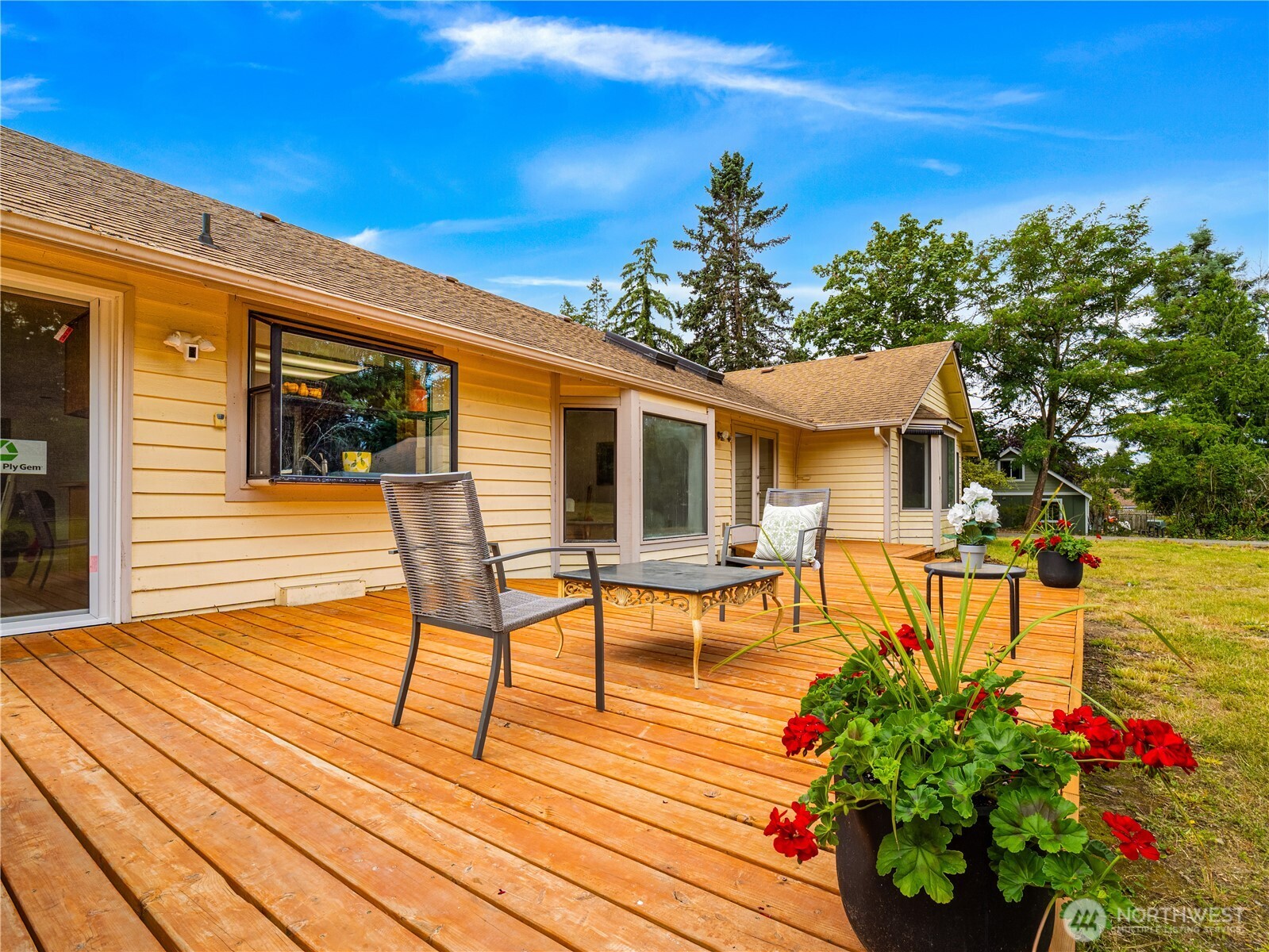 MLS #NWM2554642 image #14