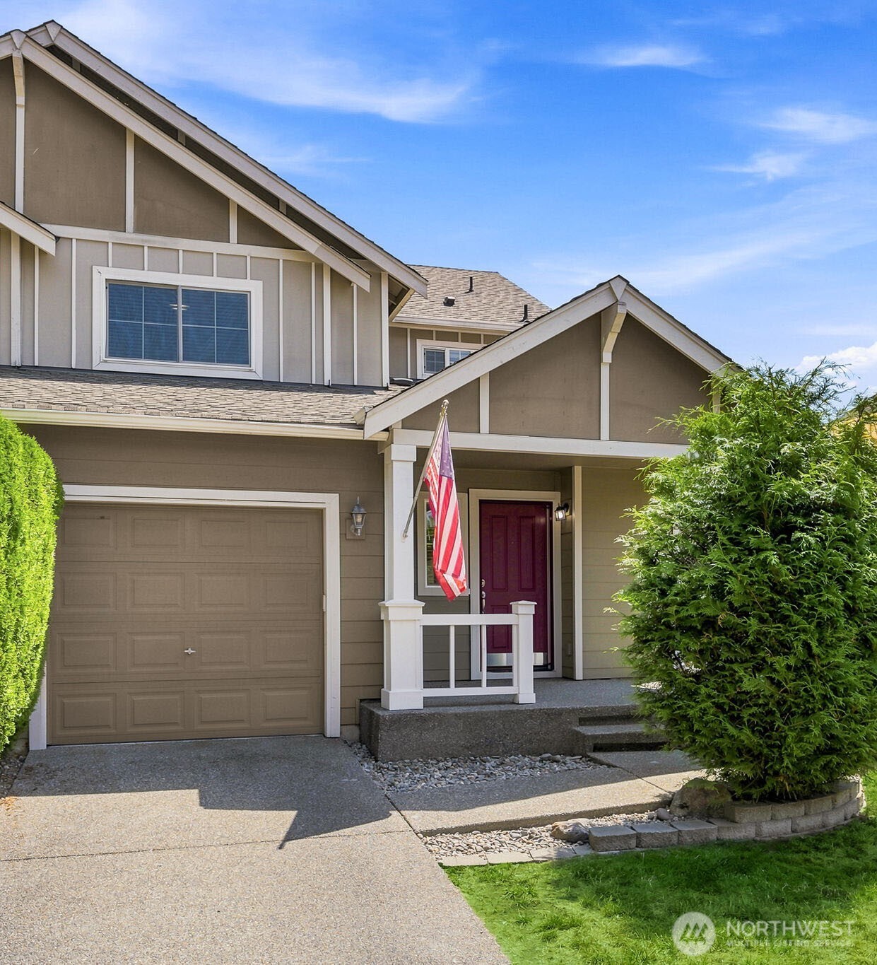 MLS #NWM2555066 image #0