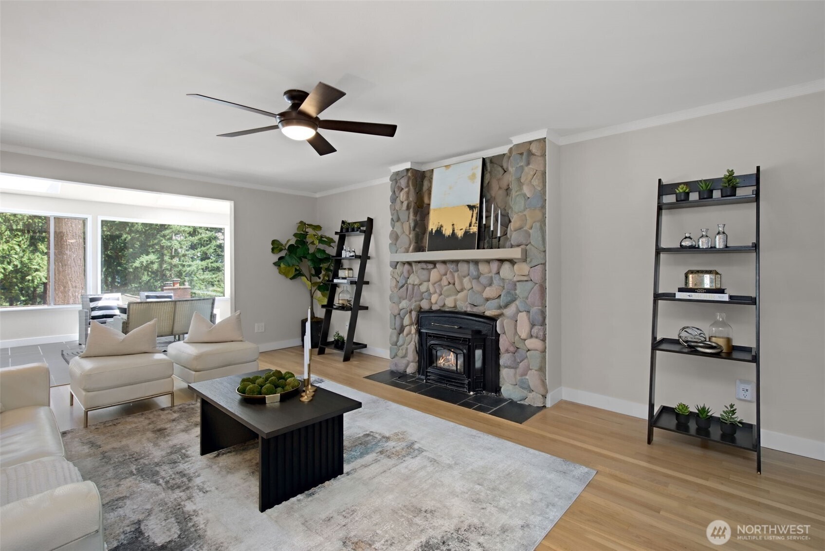 MLS #NWM2555251 image #2