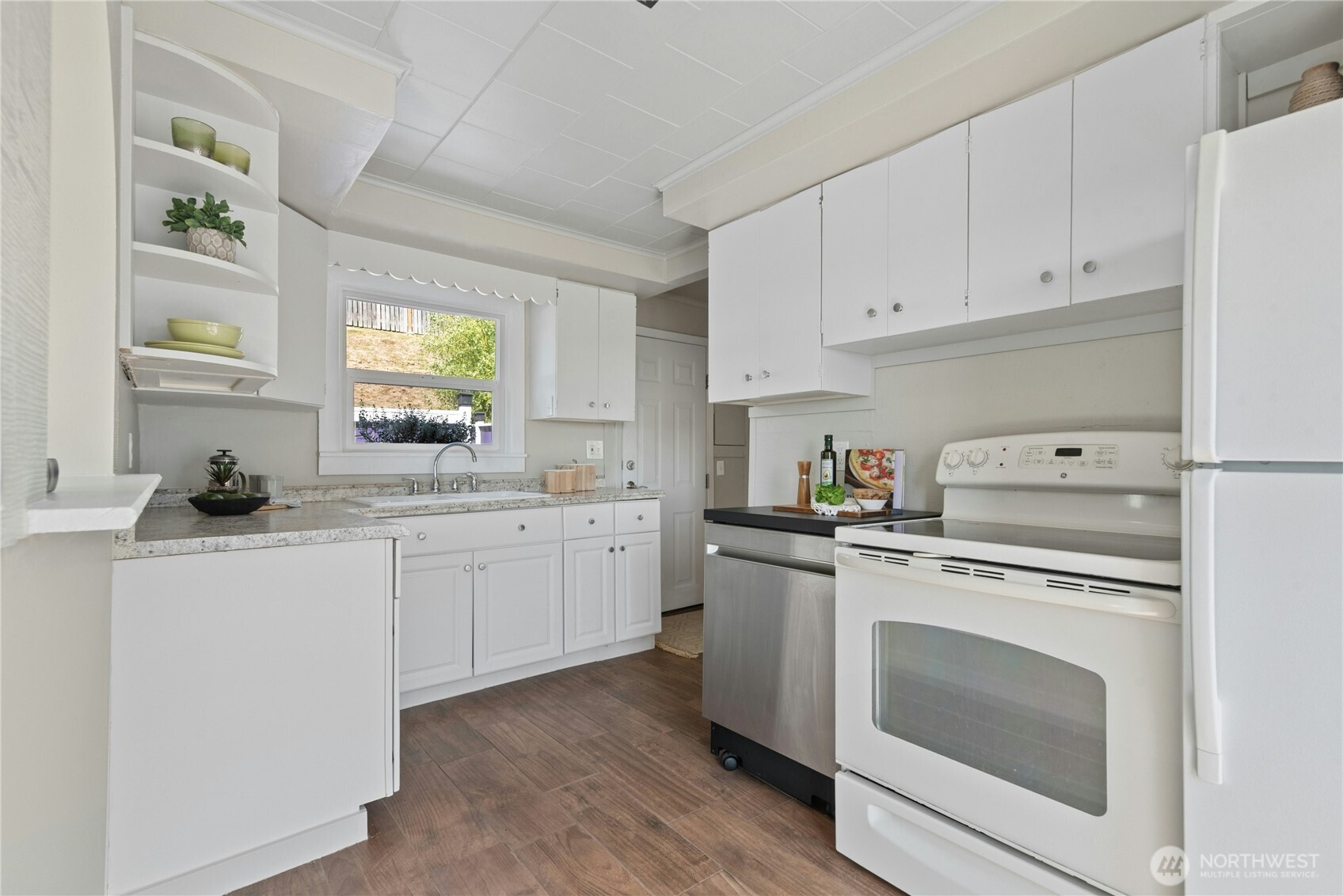 MLS #NWM2555260 image #11
