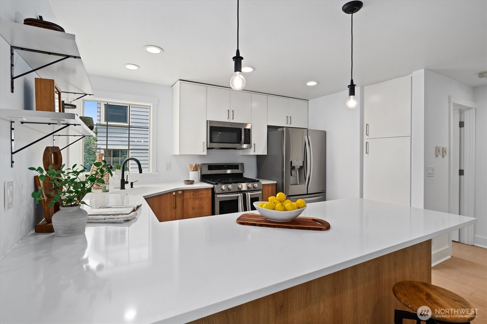 MLS #NWM2555351 image #8