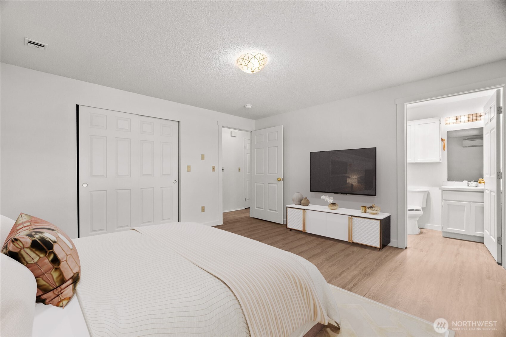 MLS #NWM2555359 image #14