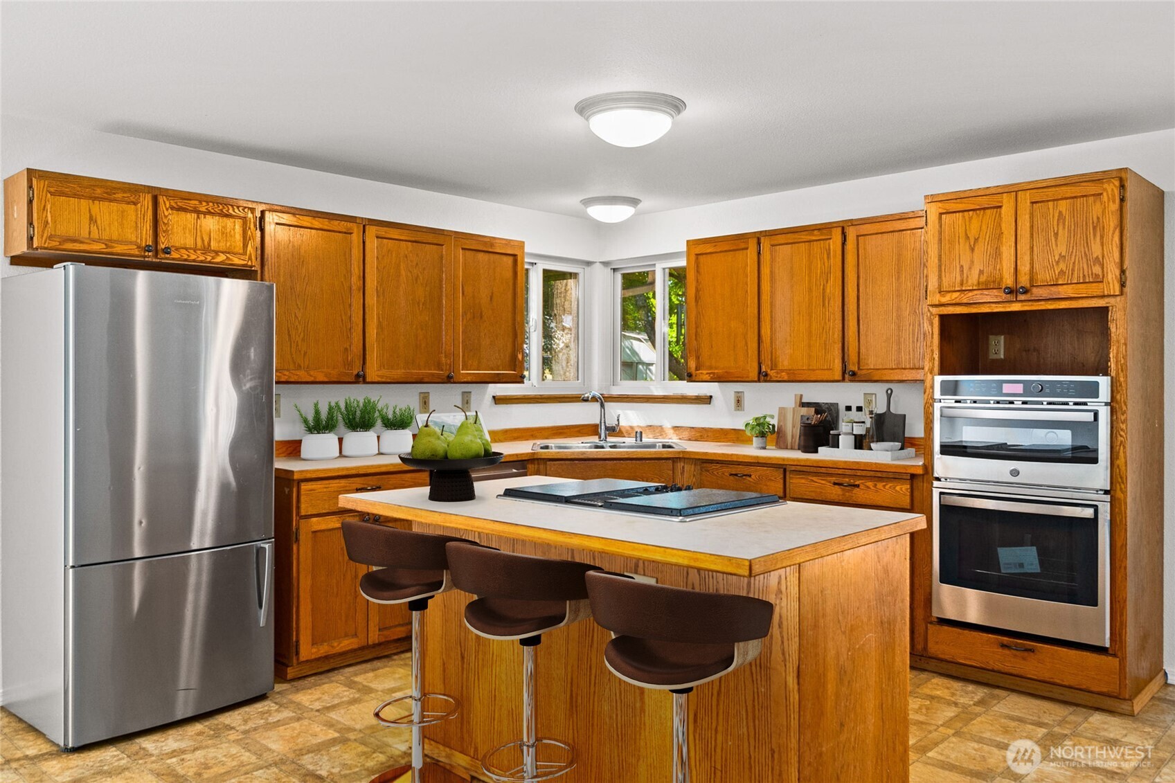 MLS #NWM2555359 image #9