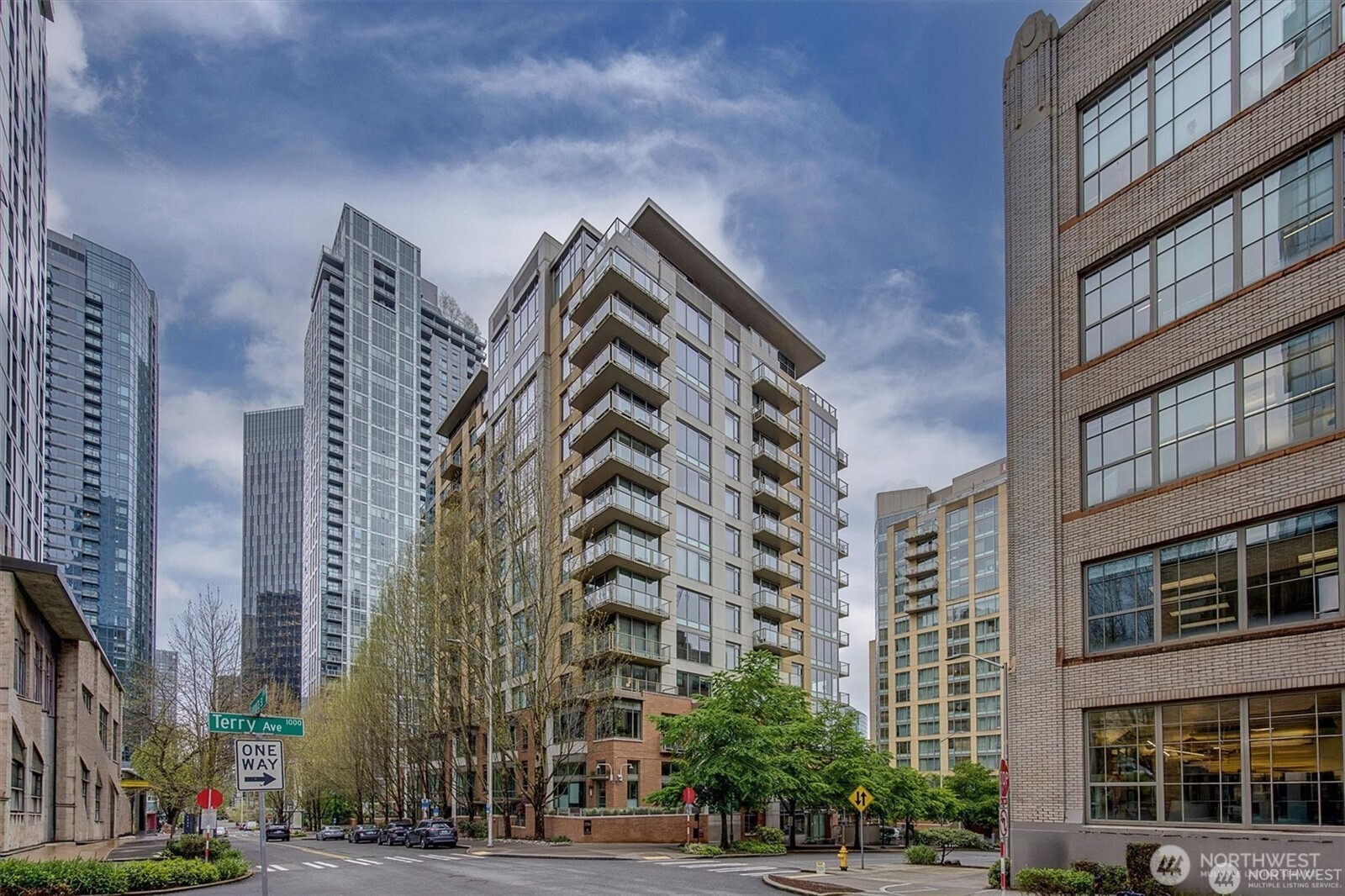 MLS #NWM2555511 image #1