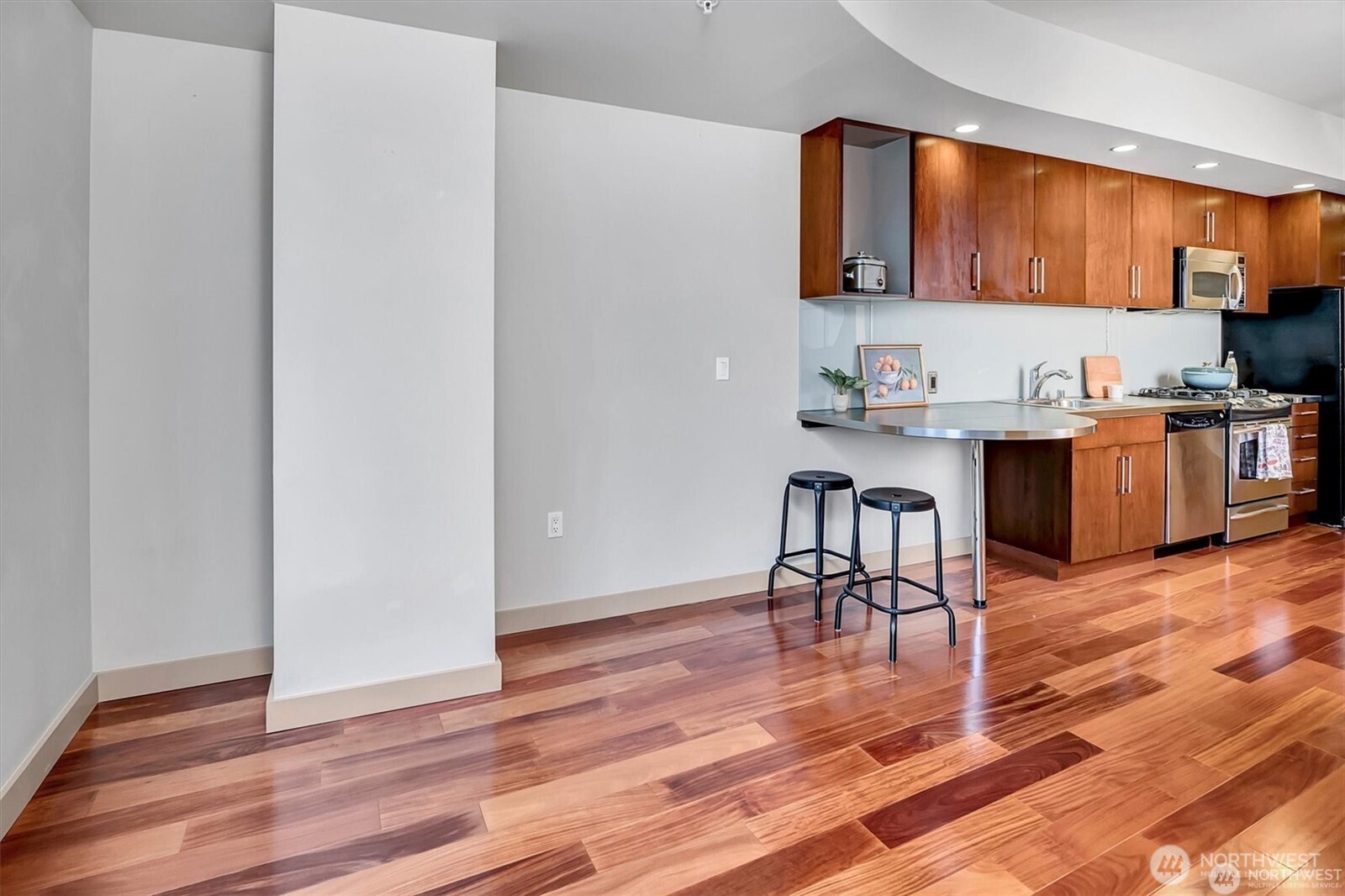 MLS #NWM2555511 image #10