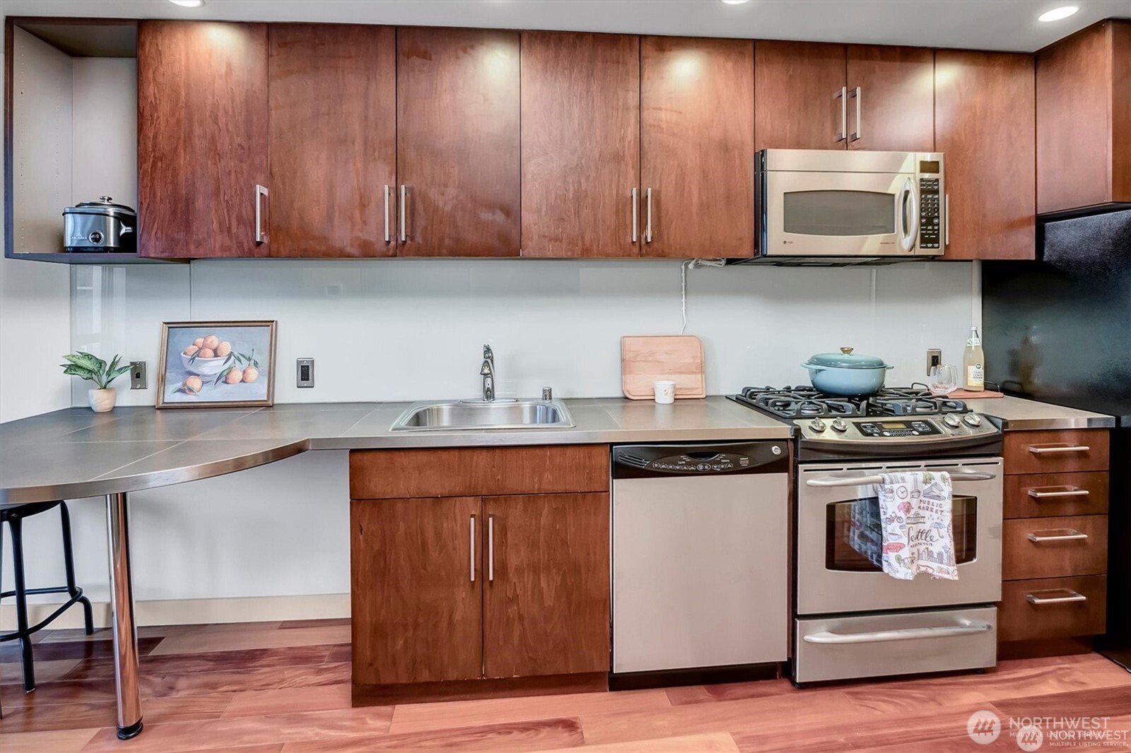 MLS #NWM2555511 image #6