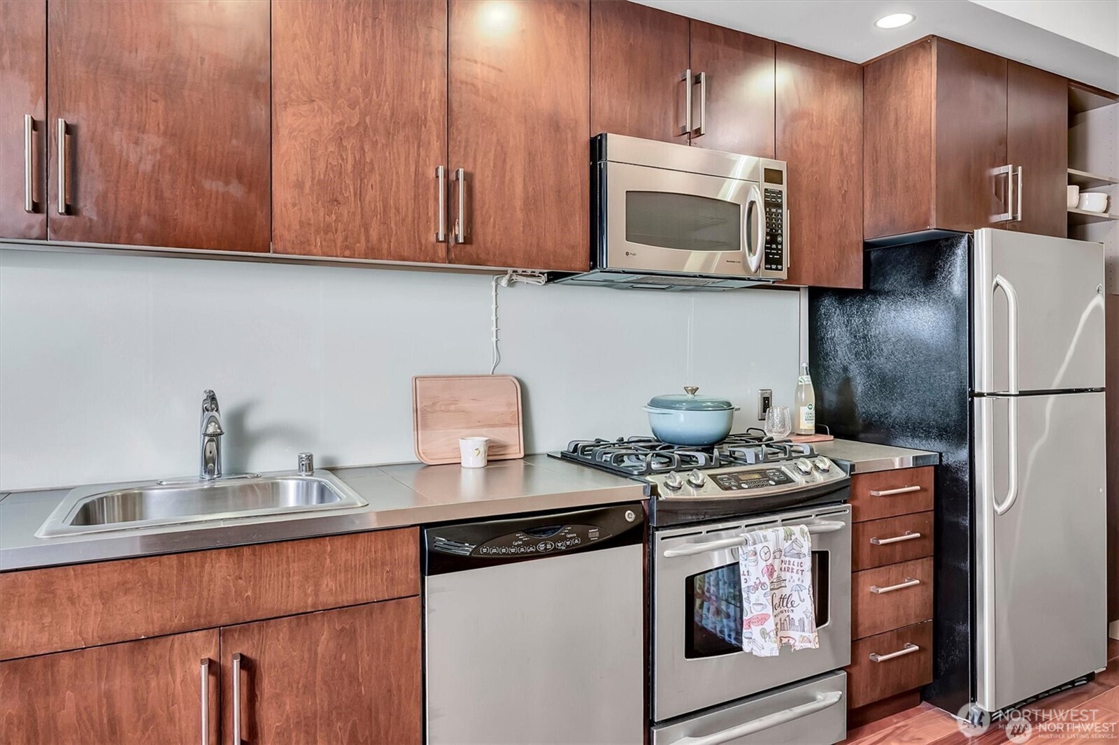 MLS #NWM2555511 image #7