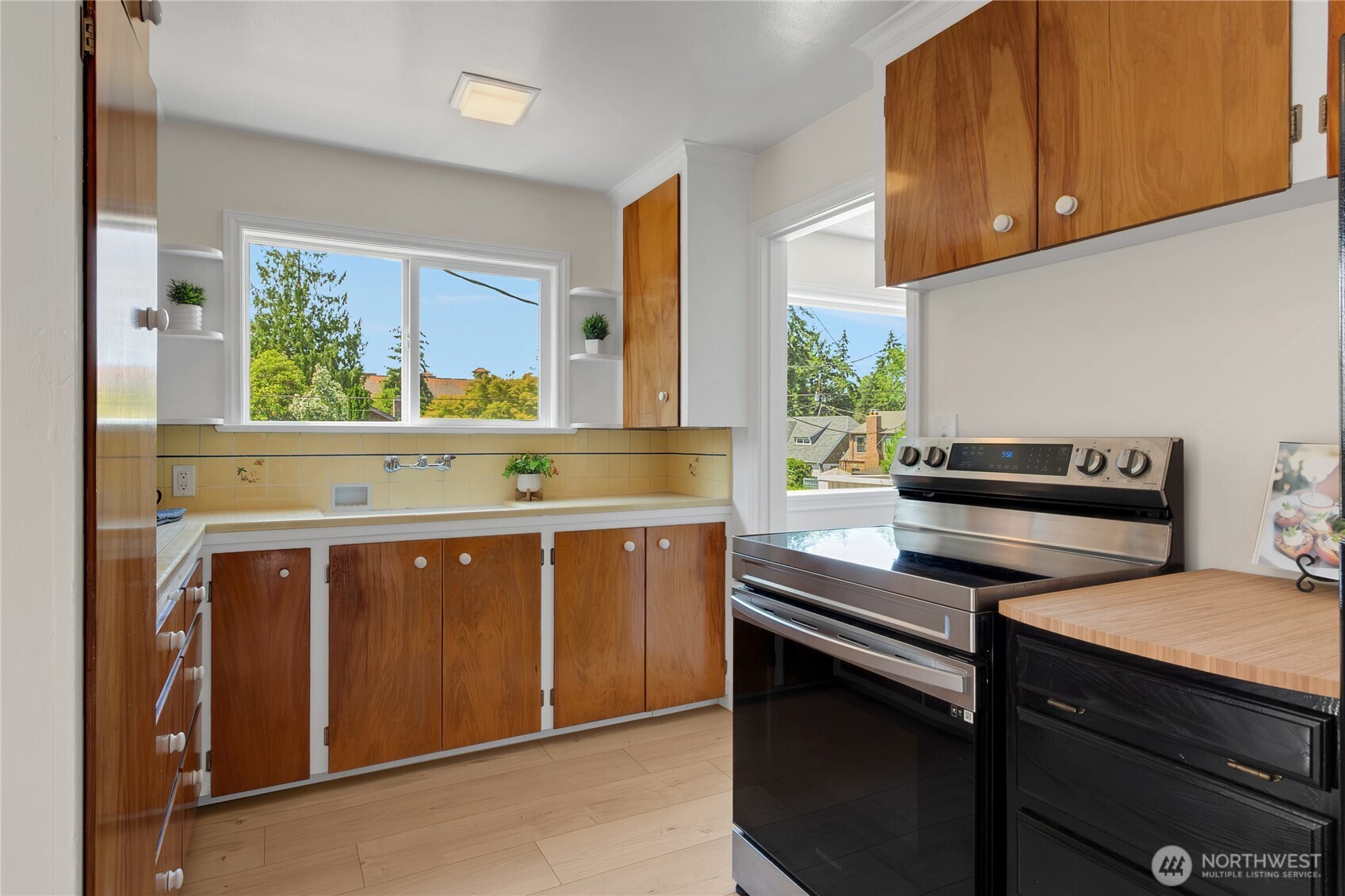 MLS #NWM2555534 image #7