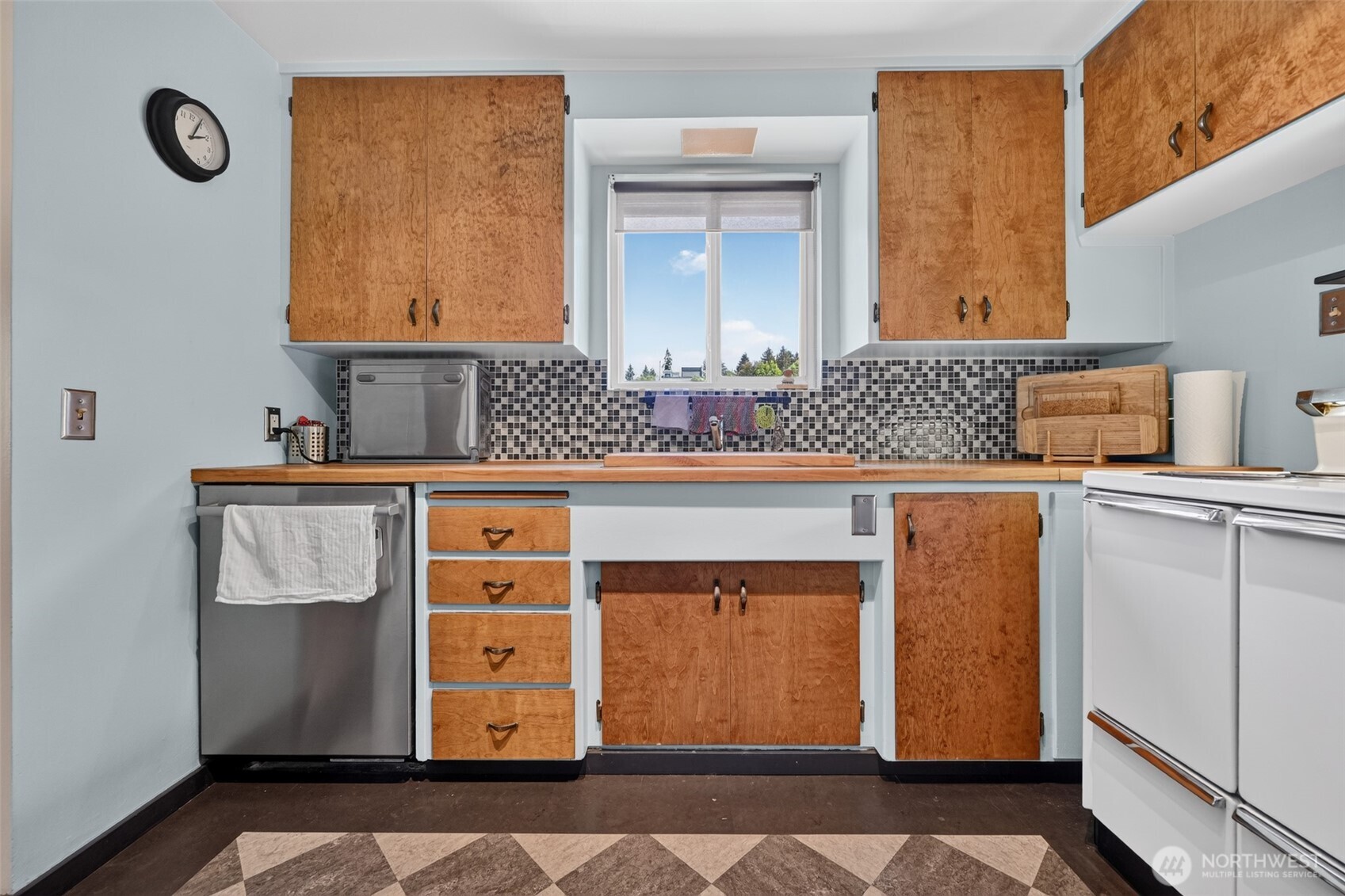 MLS #NWM2555849 image #15