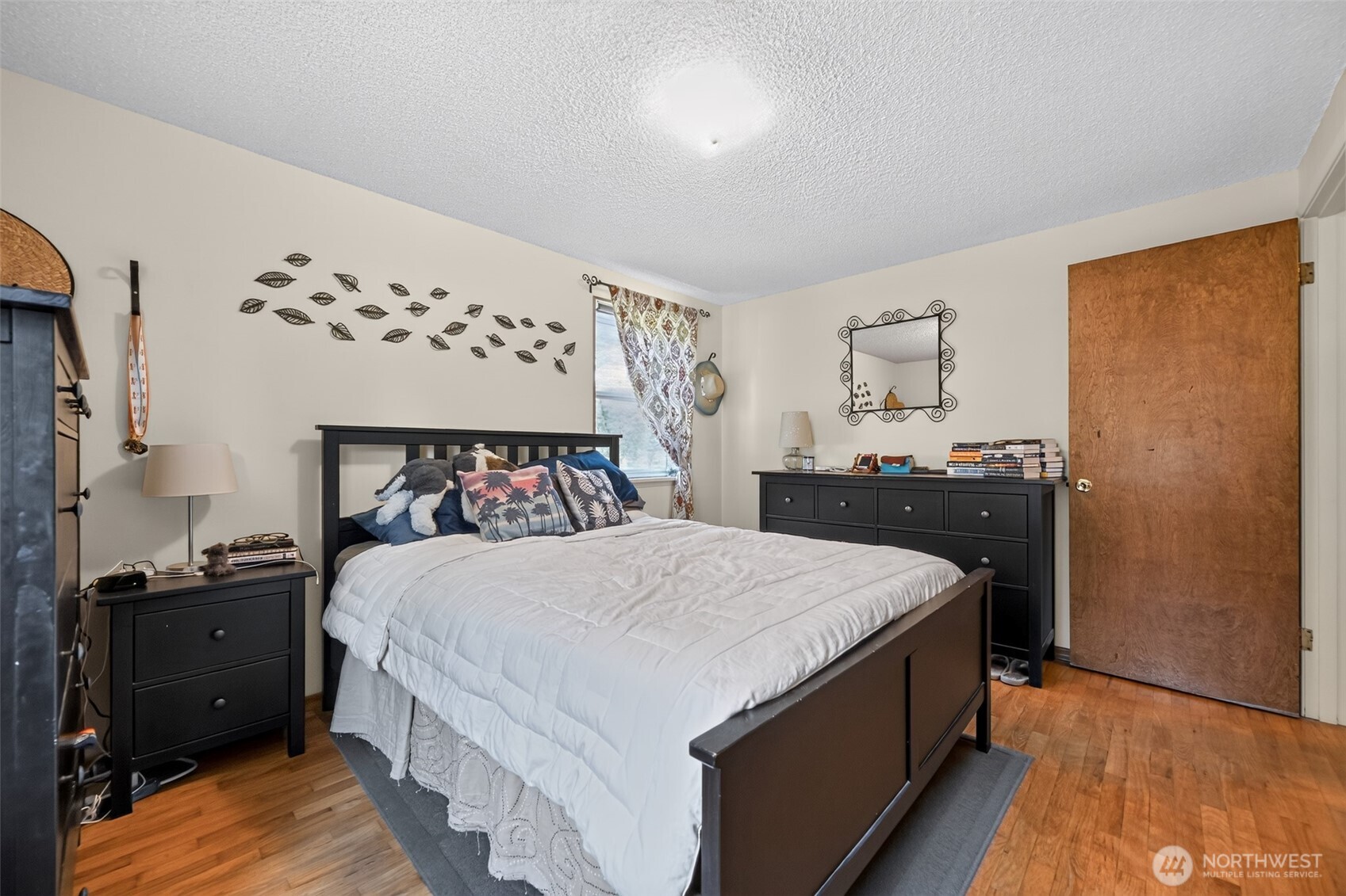MLS #NWM2555849 image #5