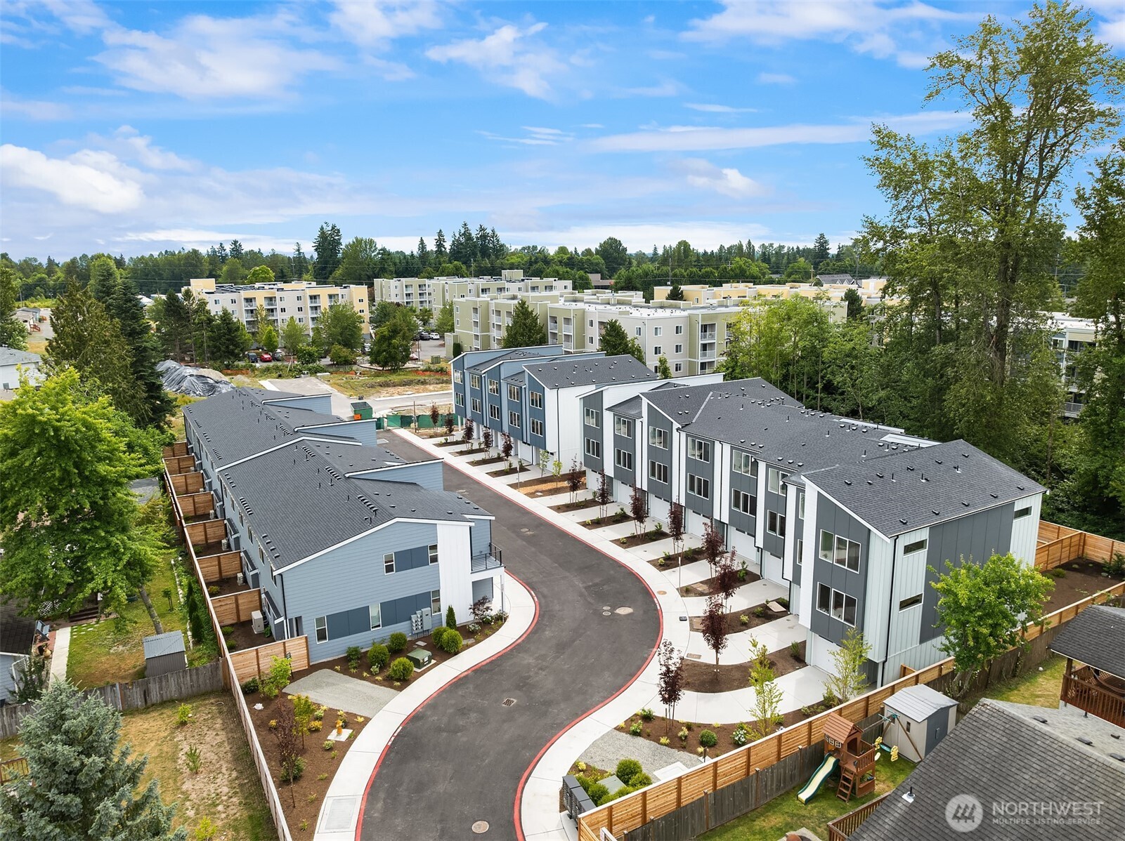 MLS #NWM2556262 image #0