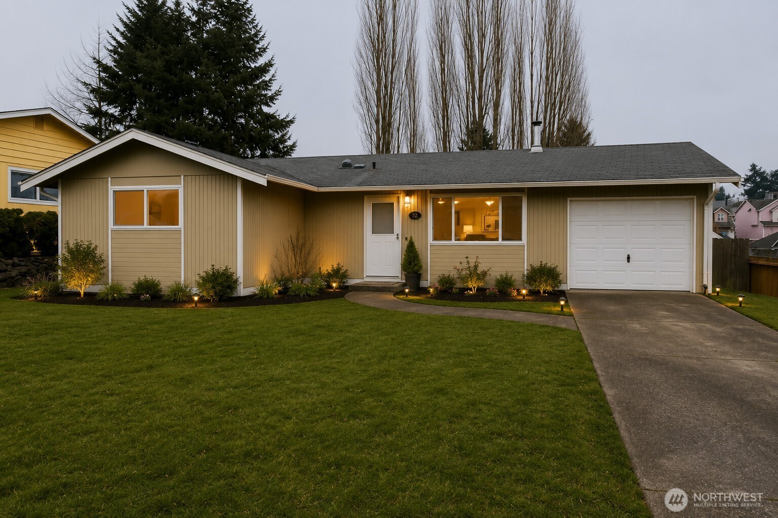 MLS #NWM2556676 image #0