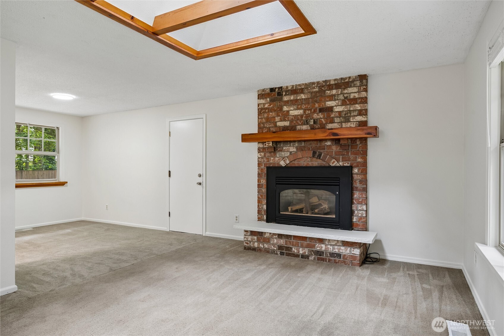 MLS #NWM2556888 image #8