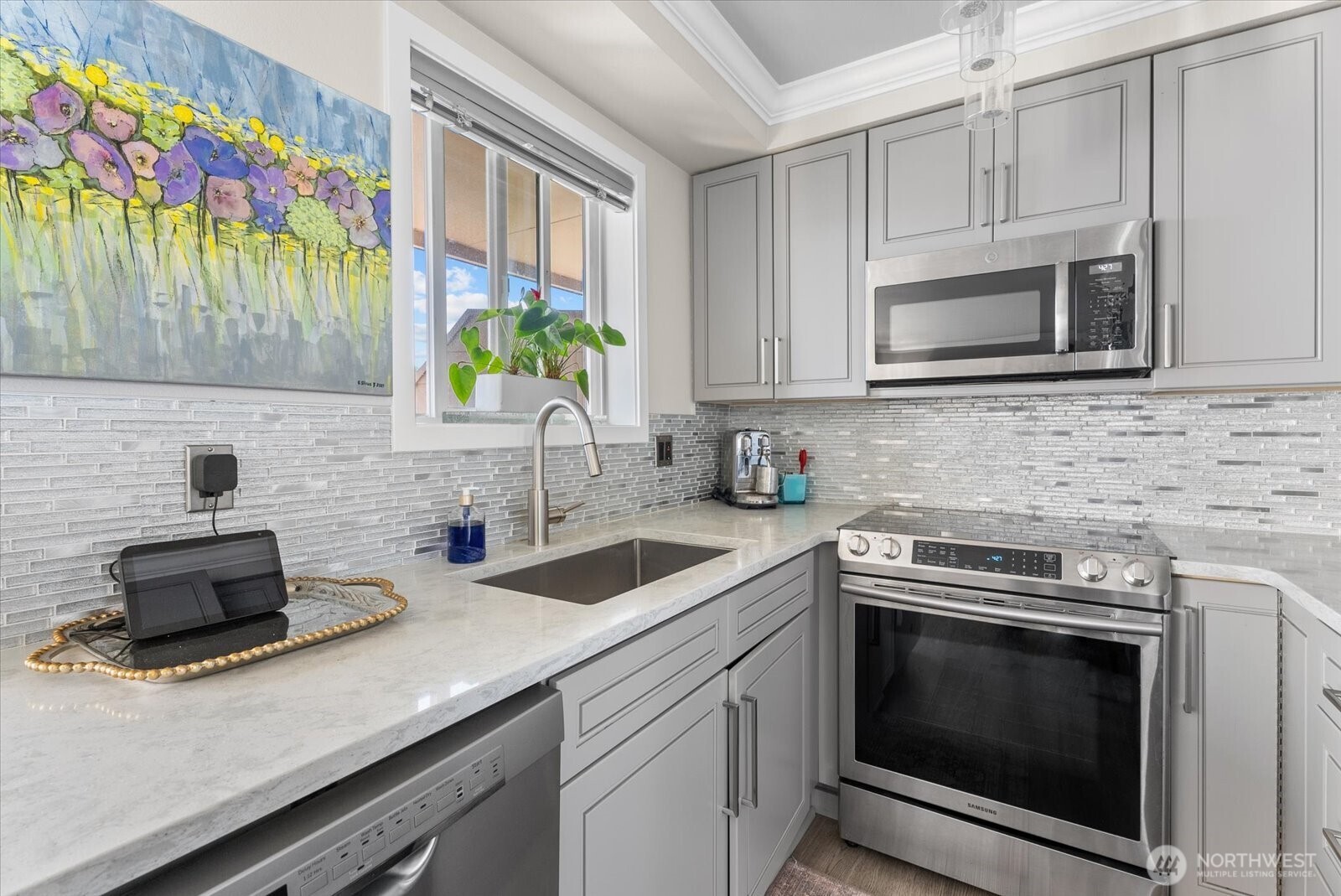 MLS #NWM2556952 image #10
