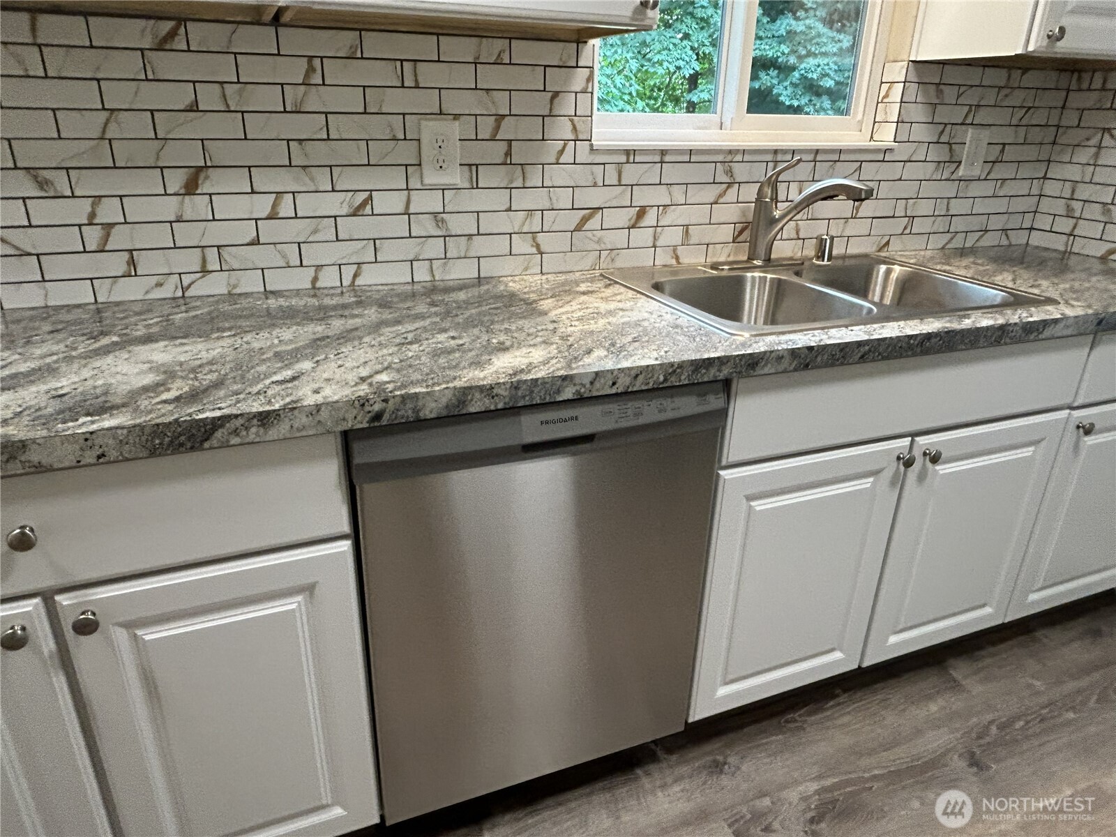 MLS #NWM2557003 image #4