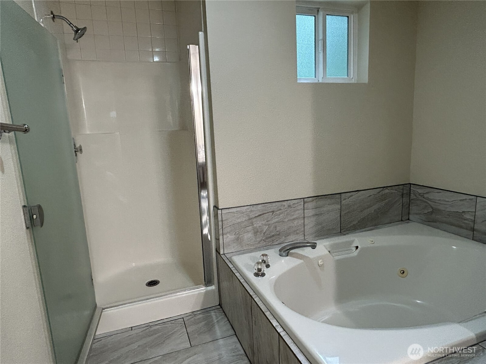 MLS #NWM2557003 image #8