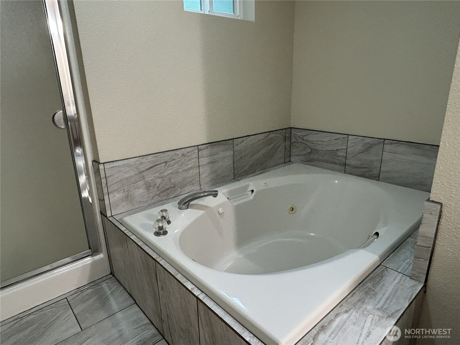MLS #NWM2557003 image #9