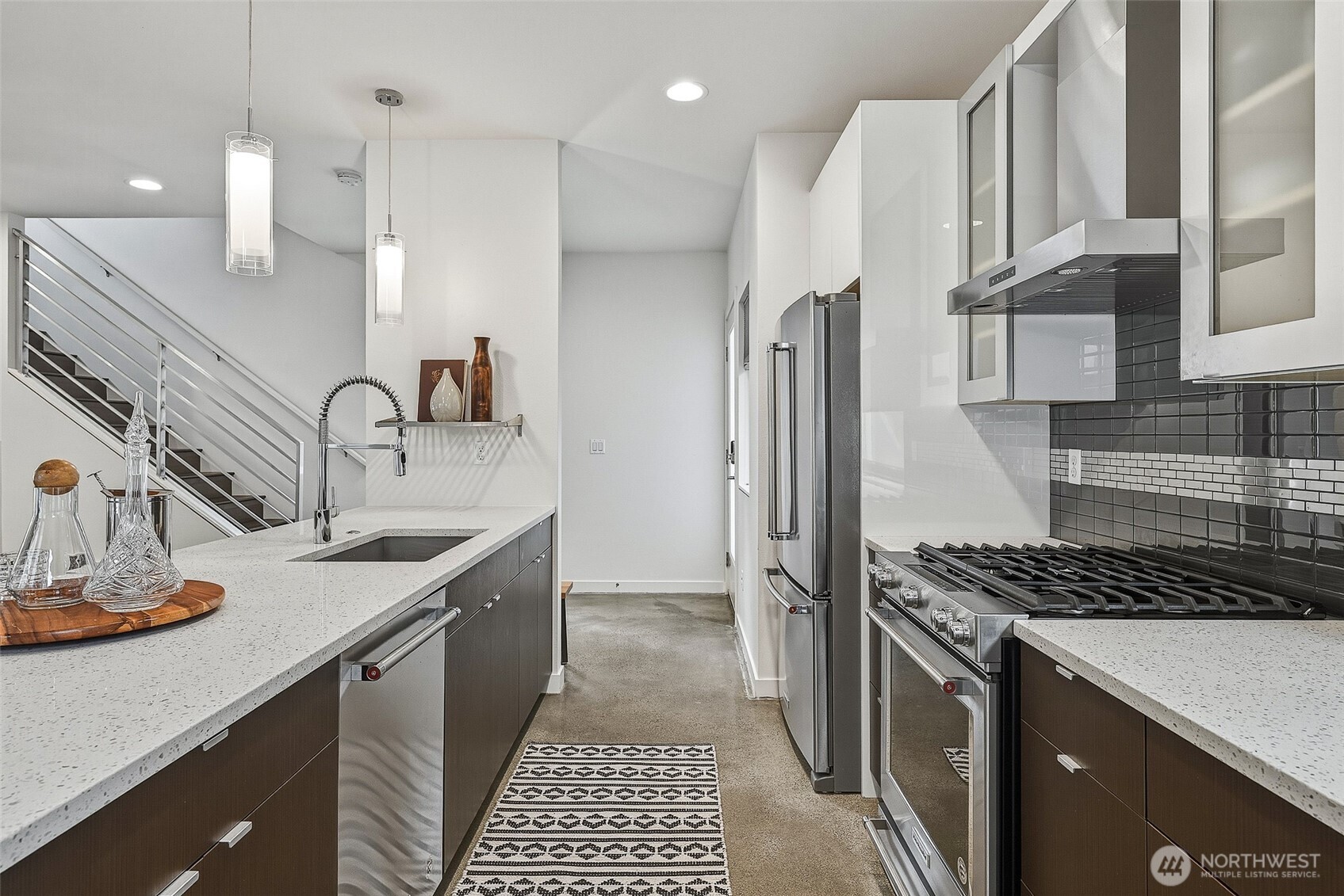 MLS #NWM2557464 image #5