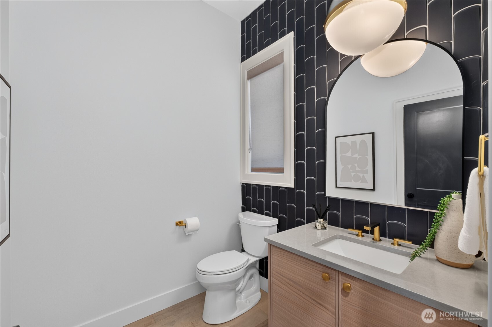 MLS #NWM2559438 image #11