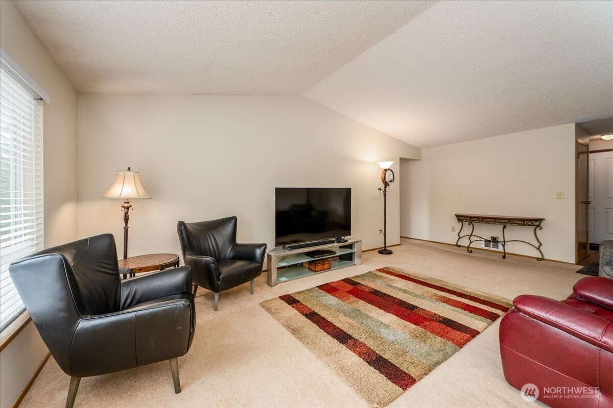 MLS #NWM2559542 image #4