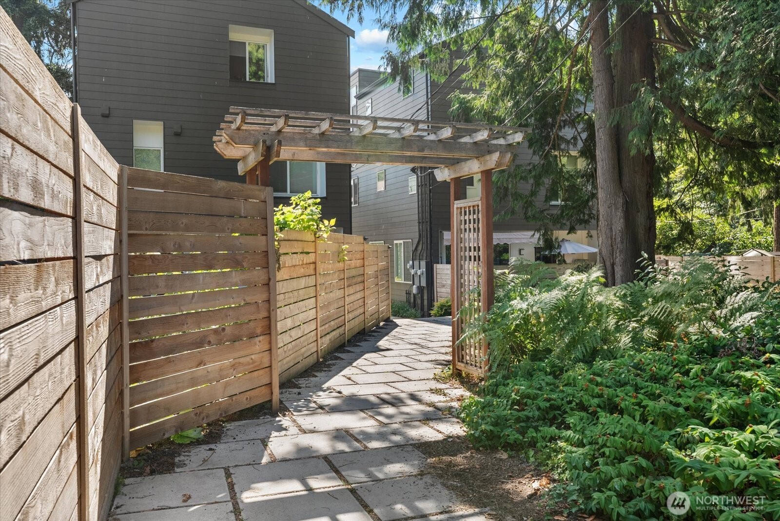 MLS #NWM2559695 image #0
