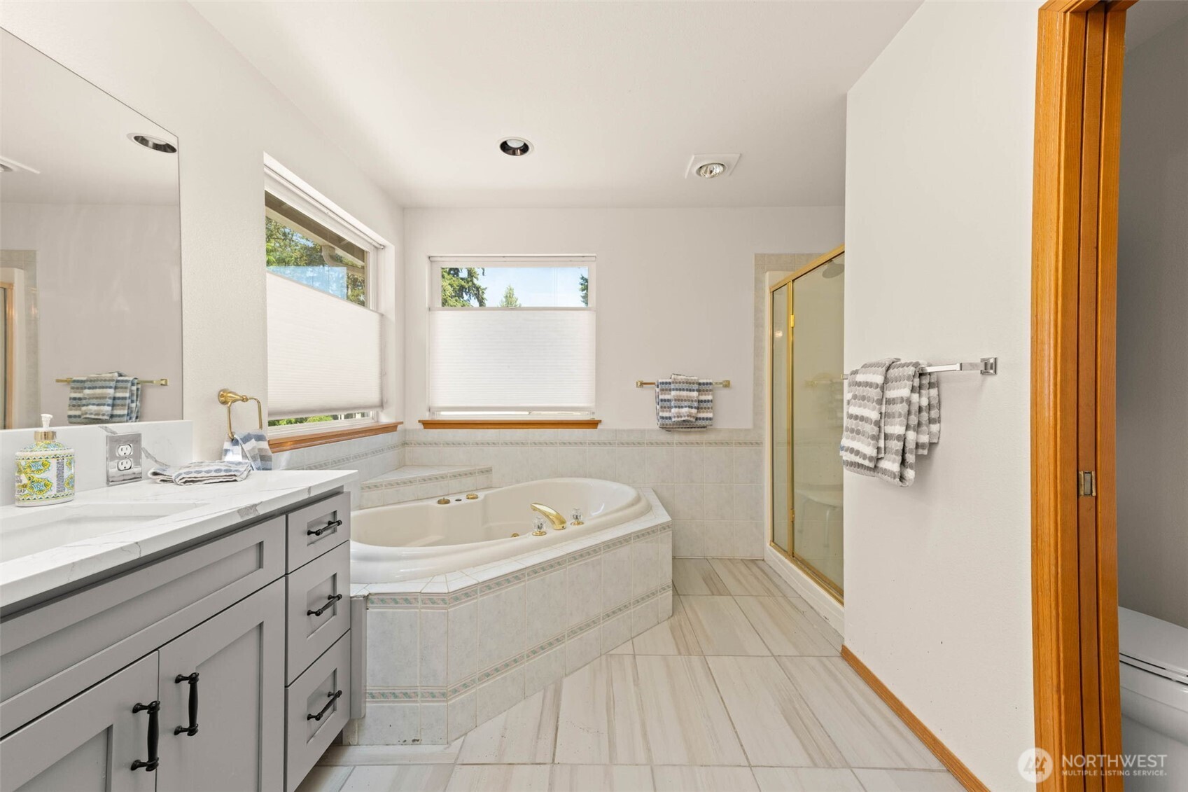 MLS #NWM2559811 image #20